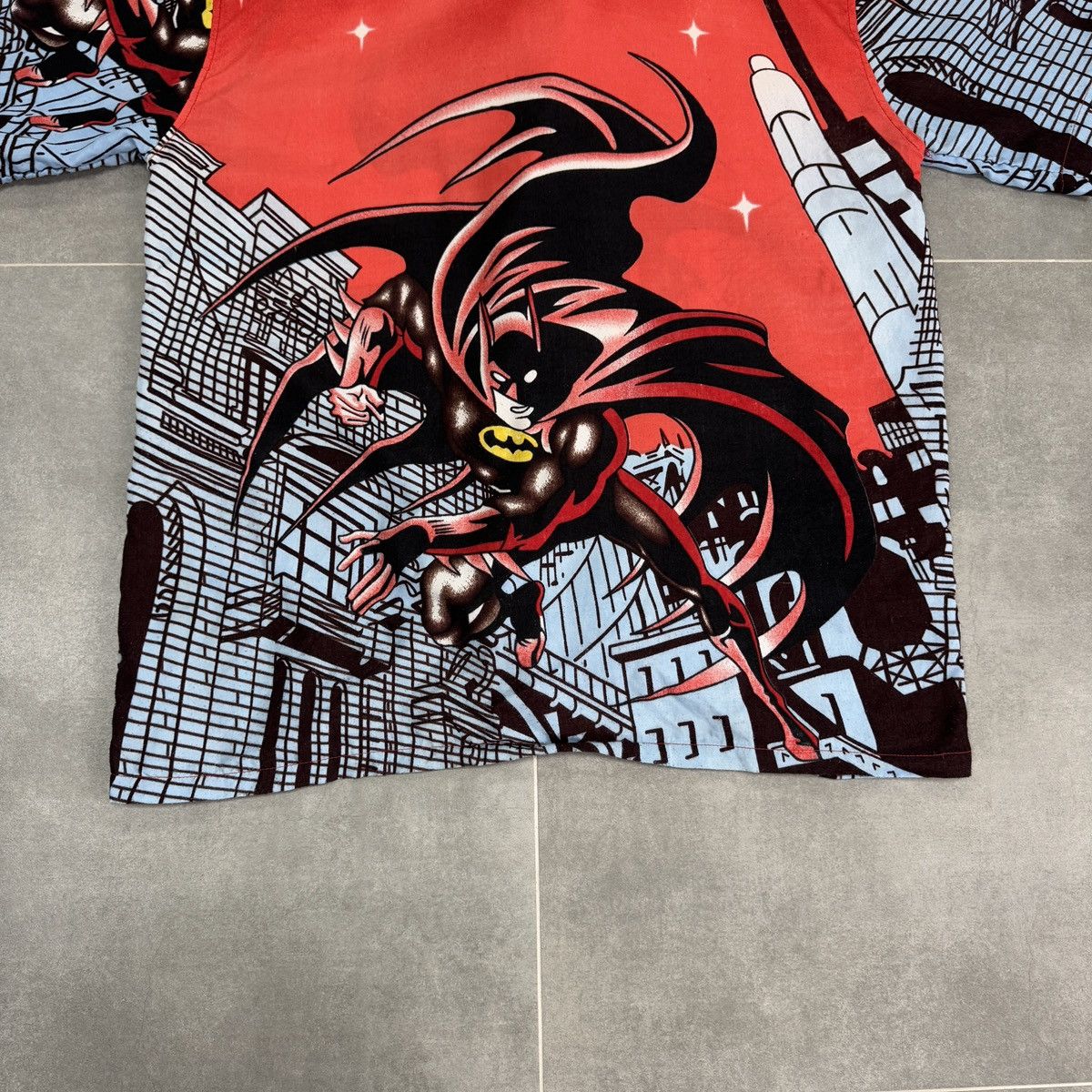 DC Comics × Vintage Blue Blend Batman Comics Aloha Hawaiian Button Shirt Size L Size US L / EU 52-54 / 3 - 18 Thumbnail