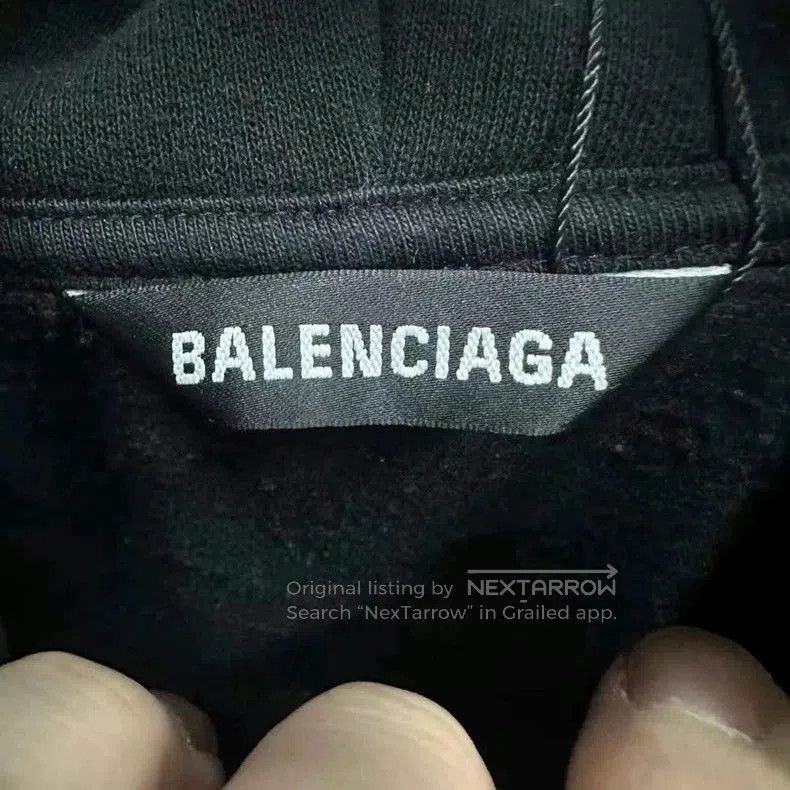 Balenciaga Balenciaga Seven-Language Hoodie. Size US XS / EU 42 / 0 - 2 Thumbnail