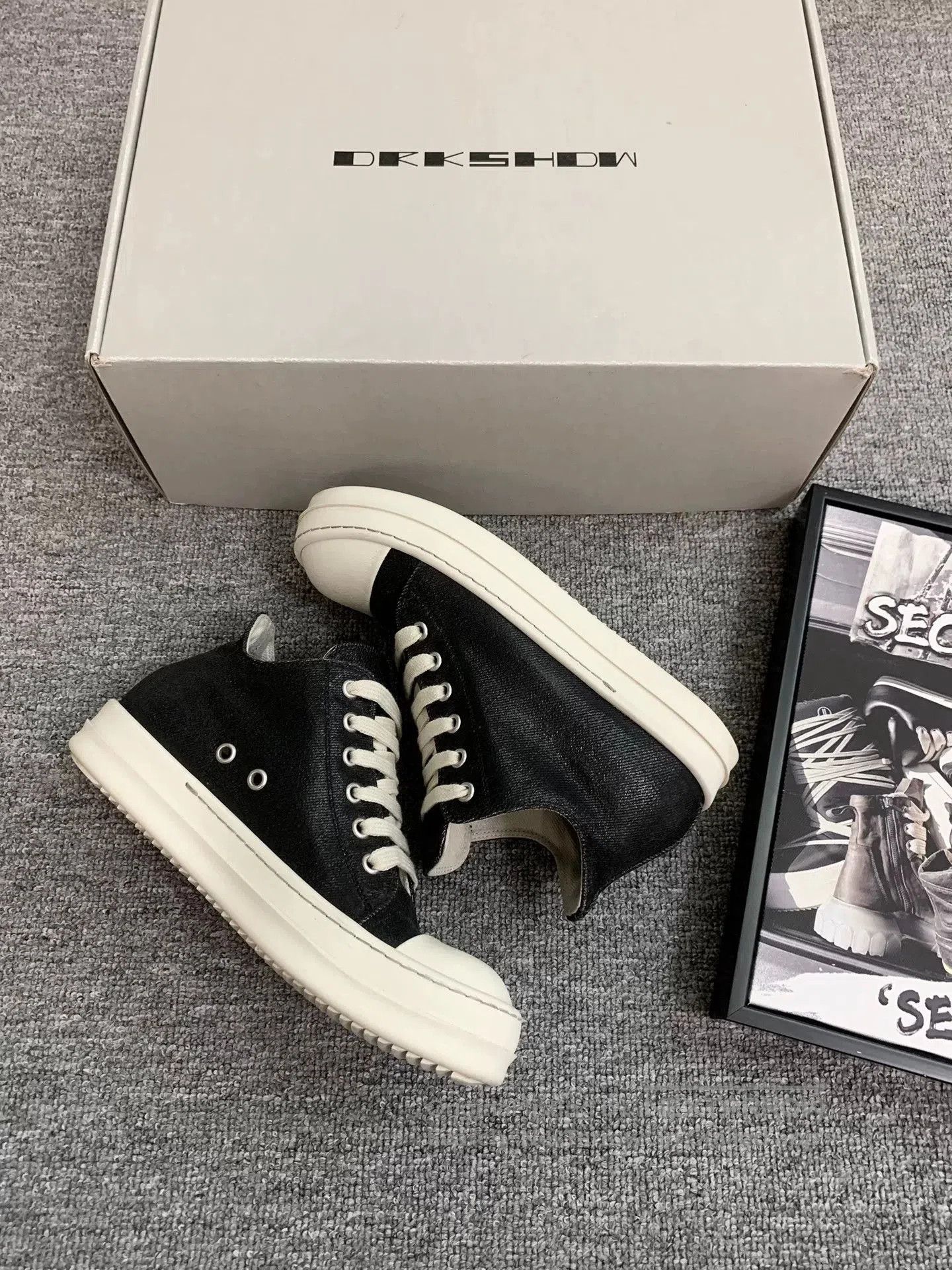 Rick Owens Drkshdw Rick Owens DRKSHDW Waxed Low. Size US 5 / IT 35 - 6 Thumbnail