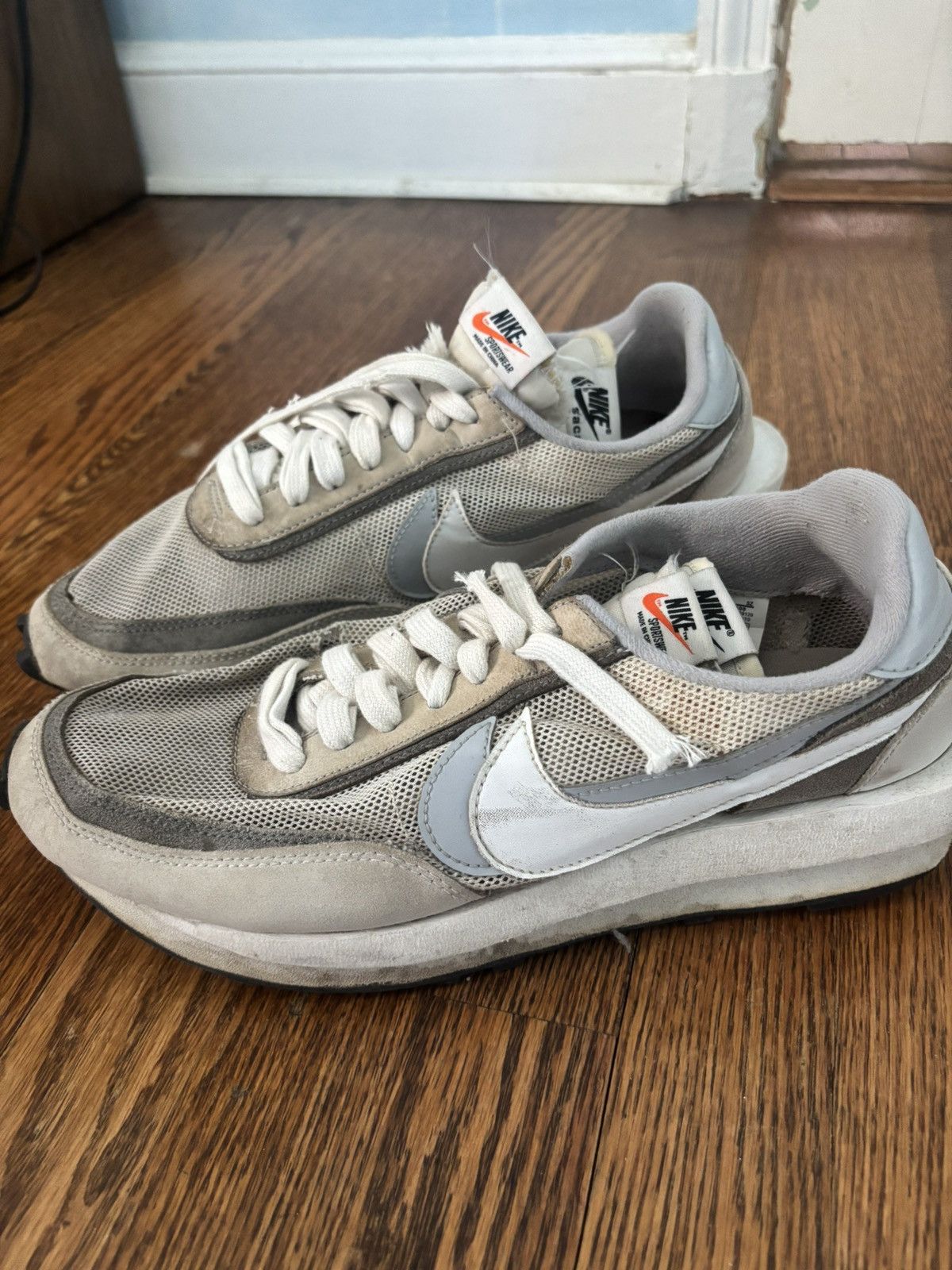 Nike × Sacai Sacai x LDWaffle 'Summit White' - BV0073 100 Size US 11 / EU 44 - 1 Thumbnail