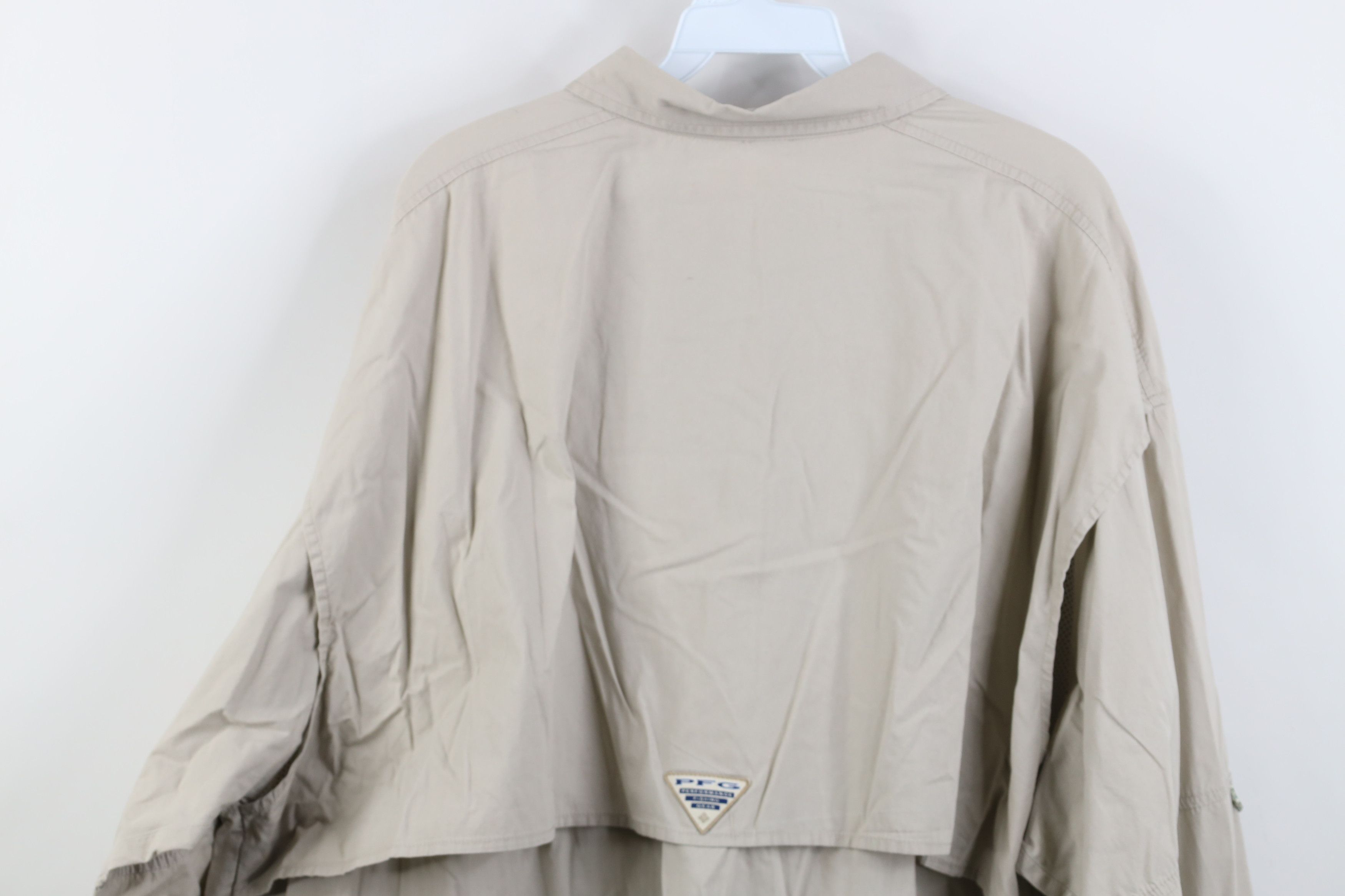 Columbia Columbia PFG Spell Vented Collared Button Shirt Beige Tan Size US XXL / EU 58 / 5 - 13 Thumbnail