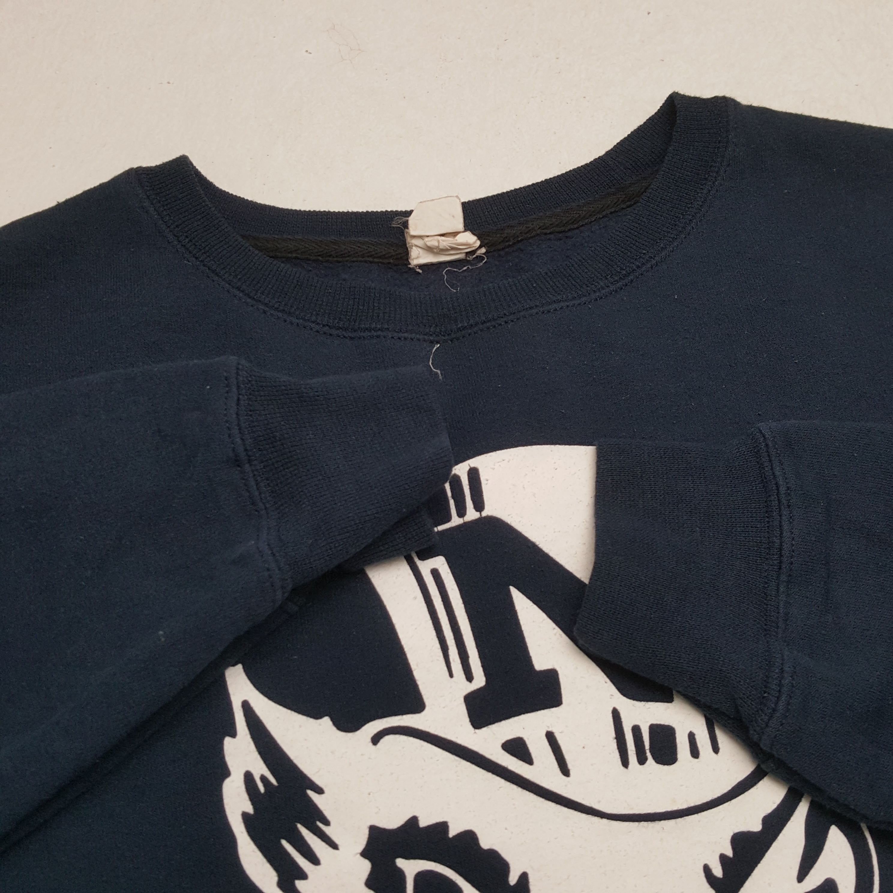 Vintage THE CONERT FLECE Streetwear Sweatshirts Size US M / EU 48-50 / 2 - 7 Thumbnail