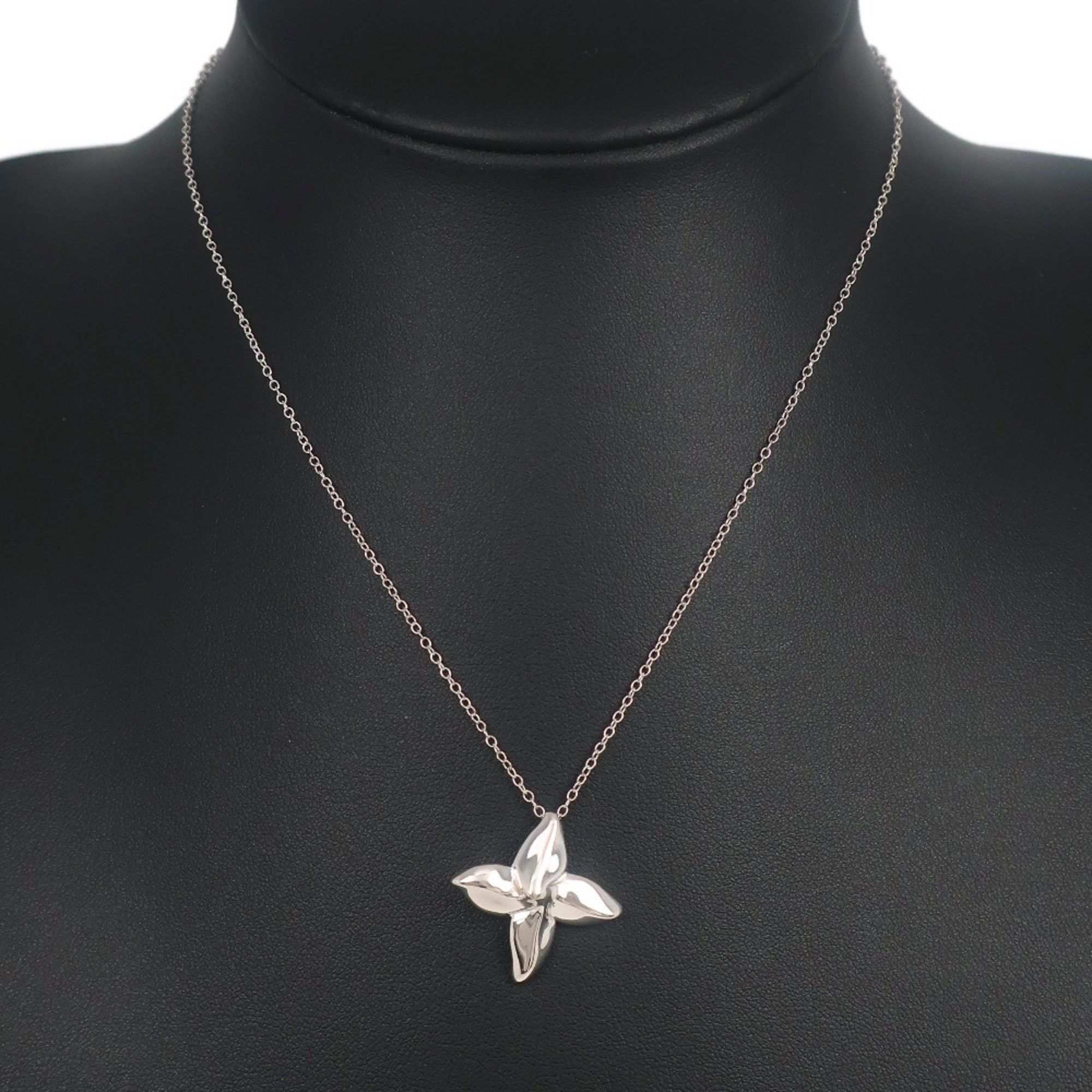 Tiffany & Co. Tiffany & Co Flower Lace necklace Size ONE SIZE - 1 Thumbnail
