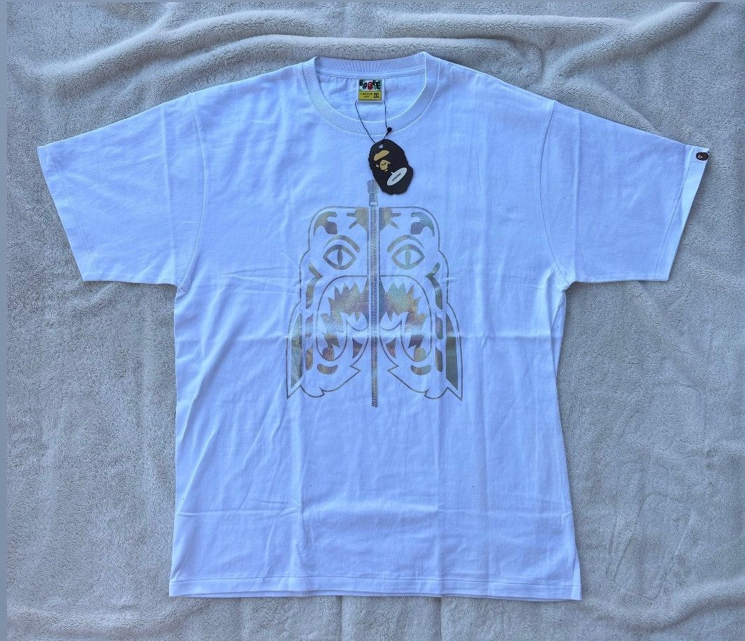Bape Bape White/Metallic Tiger Tee Size US XXL / EU 58 / 5 - 1 Preview