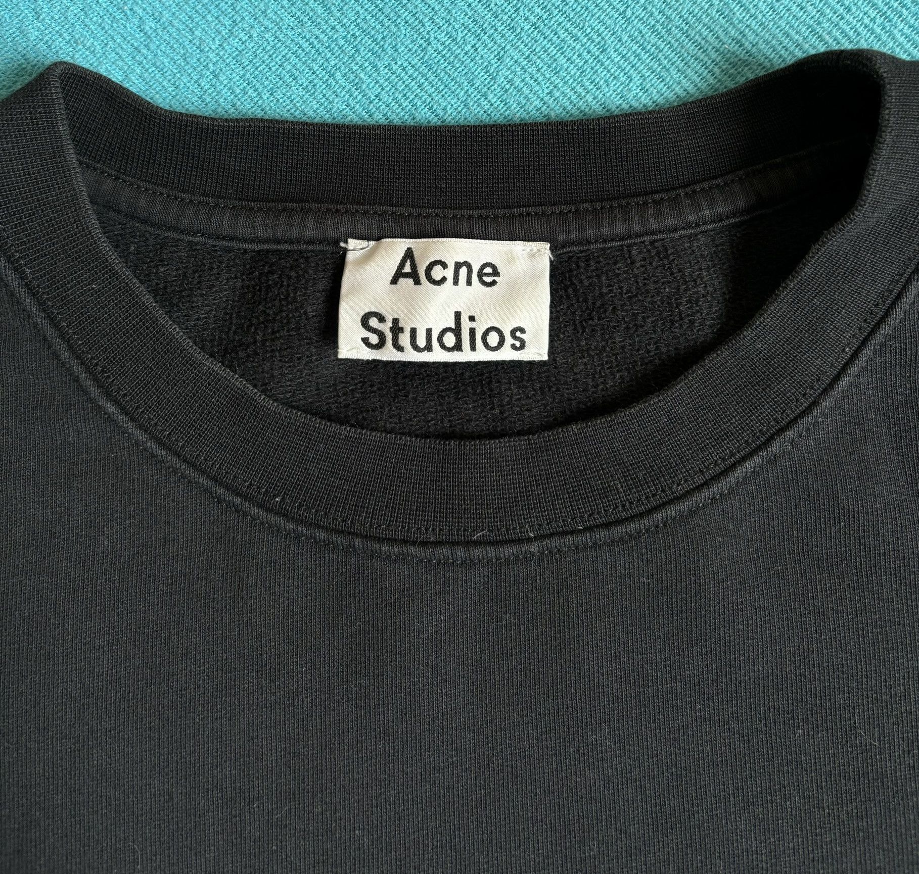 Acne Studios Acne Studios Gender Equality black sweatshirt size L Size US L / EU 52-54 / 3 - 10 Thumbnail