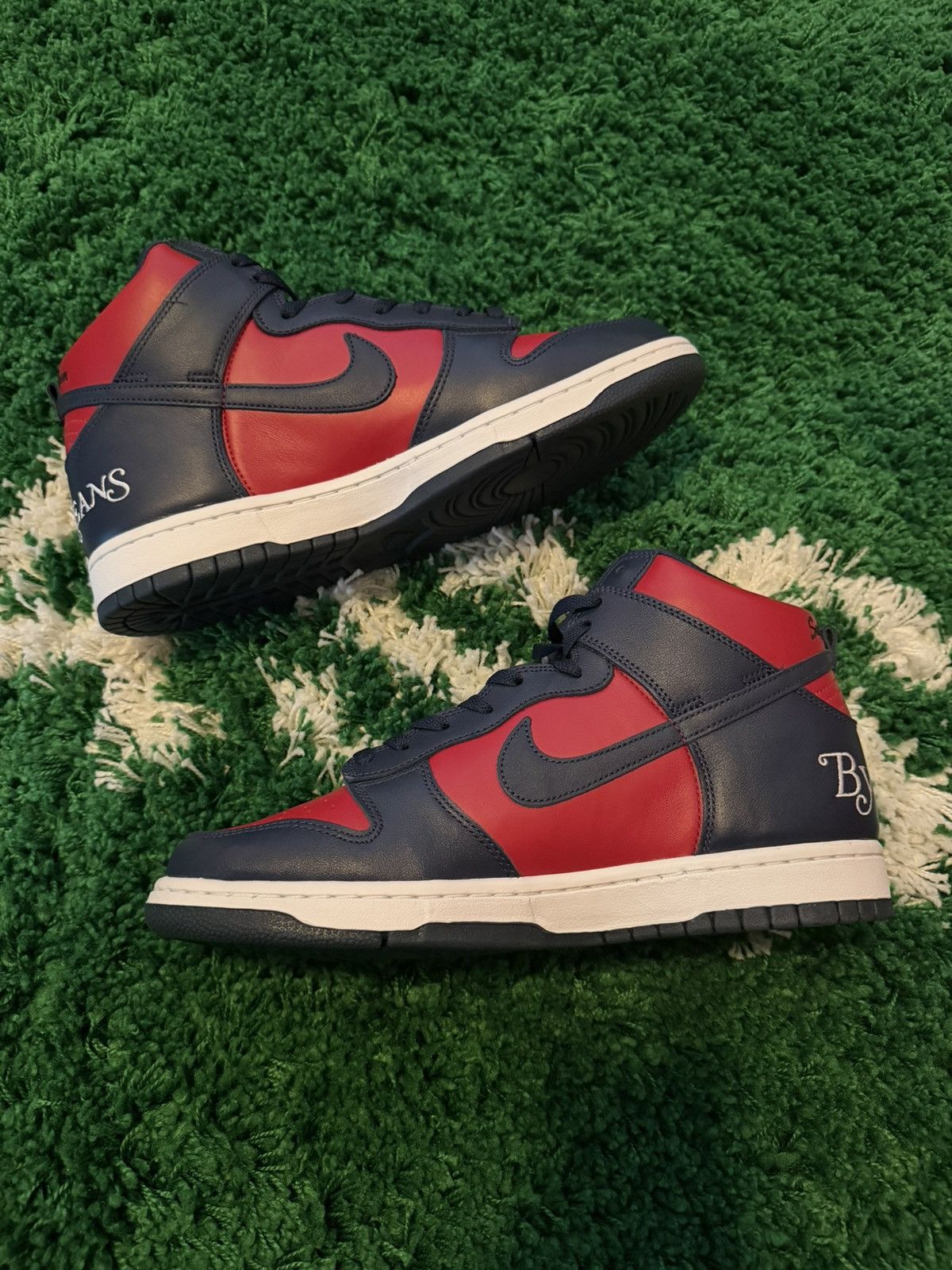 Nike × Supreme Supreme x Nike SB Dunk Hi Sneakers 11 Size US 11 / EU 44 - 3 Thumbnail