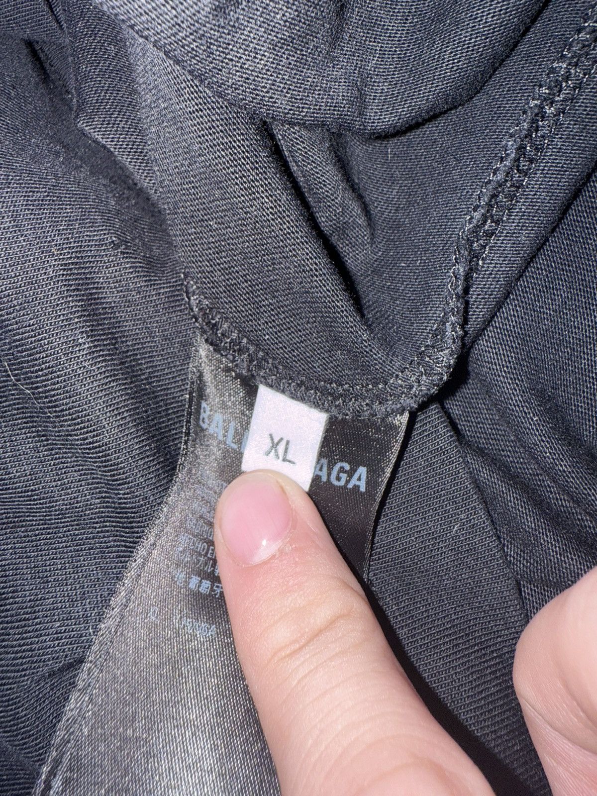 Balenciaga Balenciaga Employee Longsleeve Size US L / EU 52-54 / 3 - 7 Thumbnail