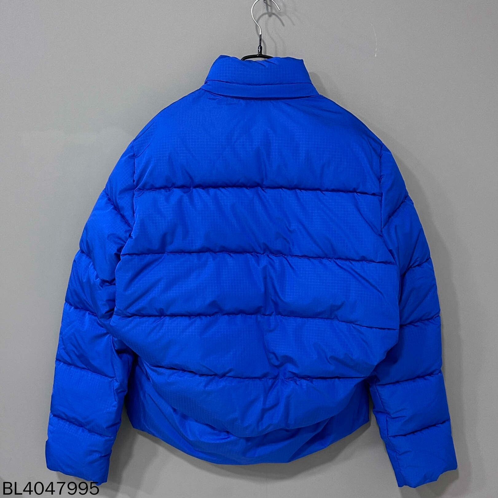 Balenciaga balenciaga blue logo padded jacket Size US L / EU 52-54 / 3 - 3 Thumbnail