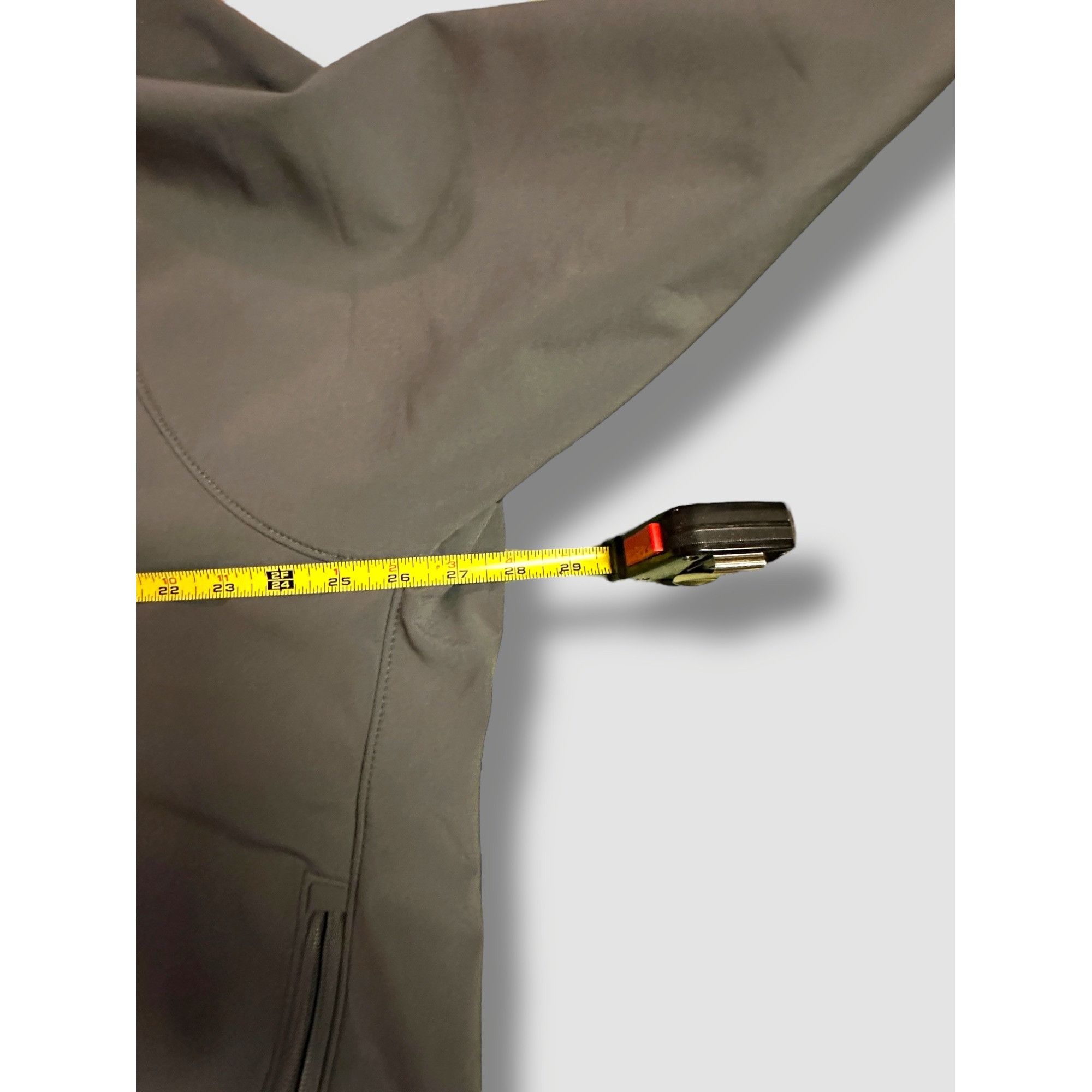 Designer Ballys Casino Mens Softshell Jacket 3XL Grey Lined EUC Zippe Size US XXL / EU 58 / 5 - 7 Thumbnail