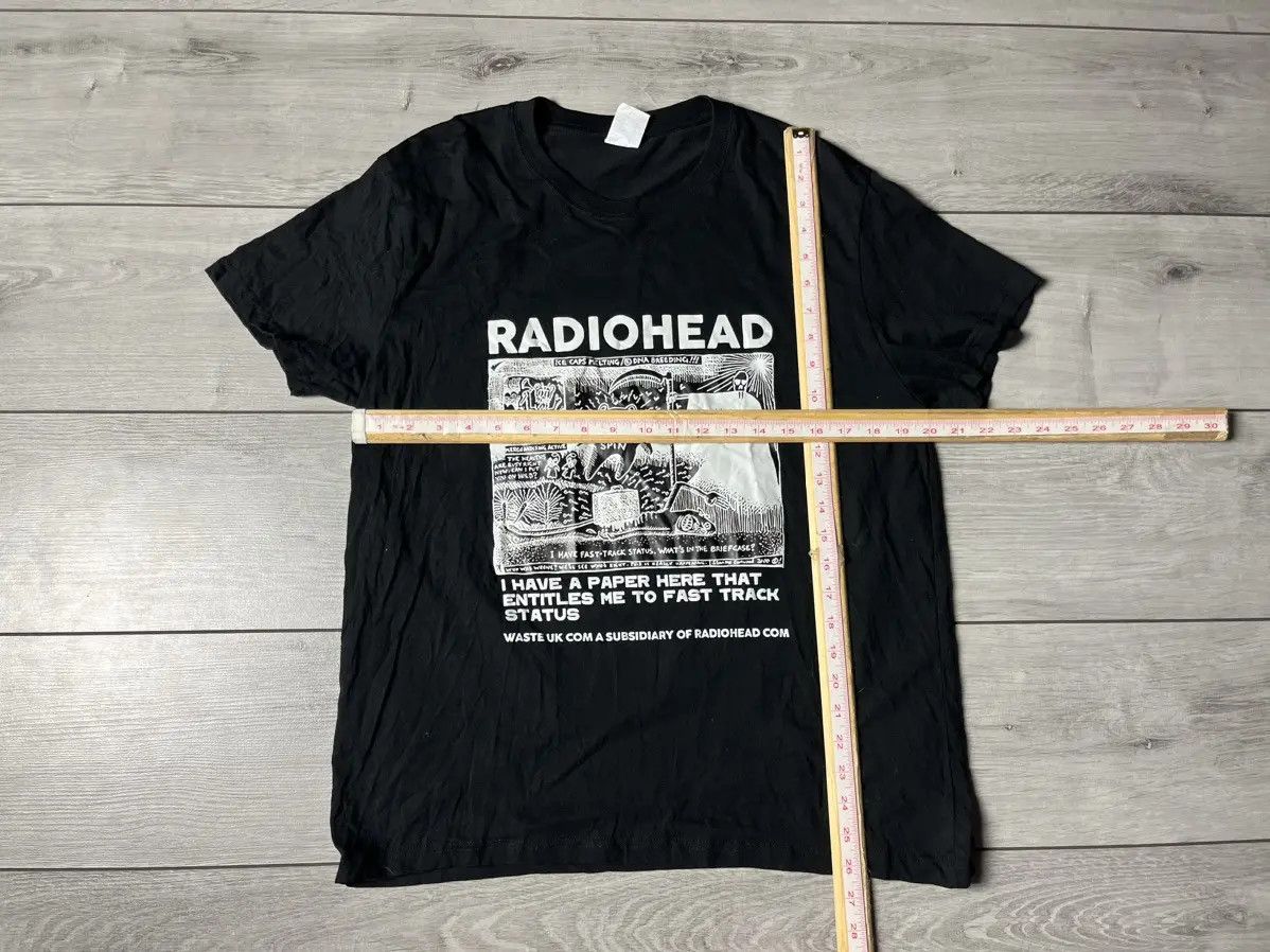 Band Tees Radiohead Tshirt rock band tee size Medium Size US M / EU 48-50 / 2 - 5 Thumbnail