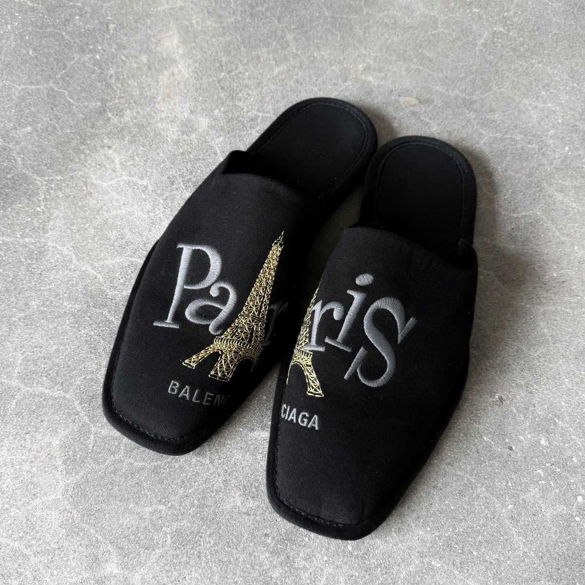 Balenciaga Balenciaga Paris Eiffel Tower Embroidered Mule Clog Slippers Size US 10.5 / EU 43-44 - 1 Thumbnail