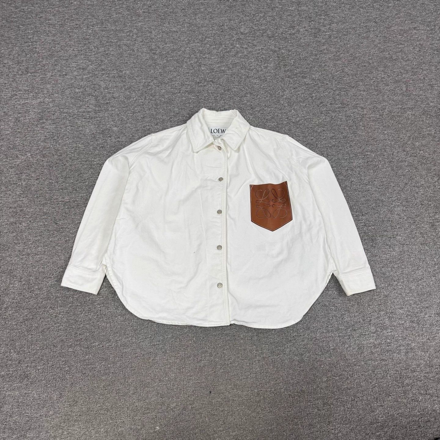 Loewe LOEWE leather logo patch oversized shirt jacket 34 Size XXS / US 00 / IT 34 - 2 Thumbnail