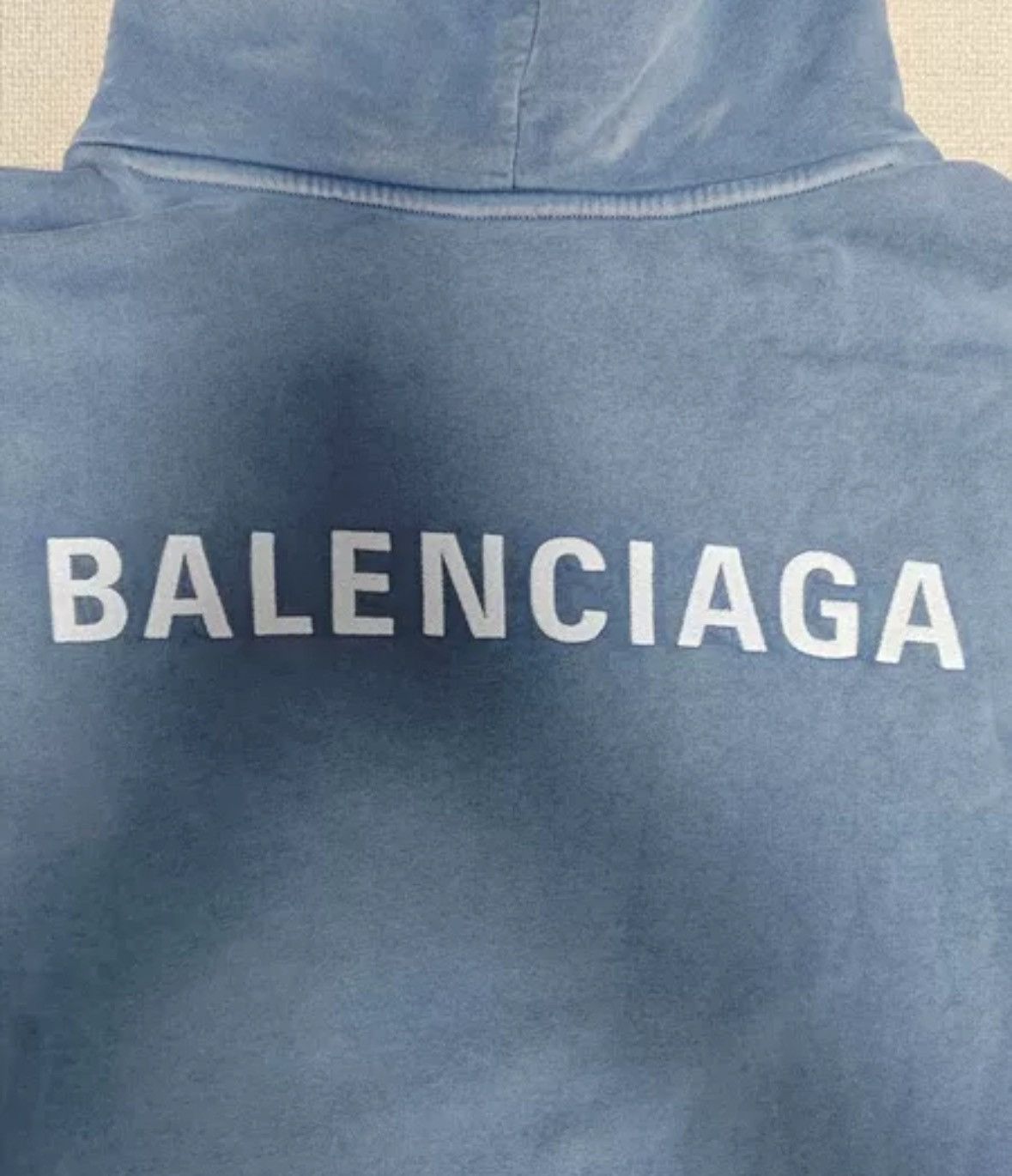 Balenciaga Balenciaga 23fw rendering gradient washed hooded sweatshirt Size US M / EU 48-50 / 2 - 3 Thumbnail