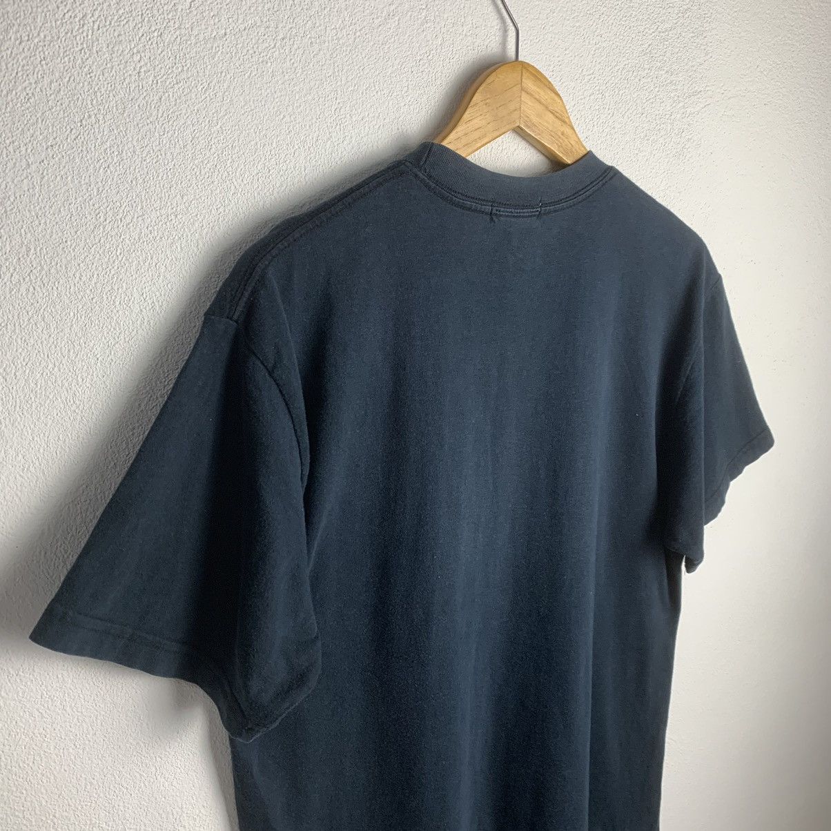 Japanese Brand × Vintage Sun Faded Vintage Cospa Deus Machina Demonbane Movie Tee Size US M / EU 48-50 / 2 - 16 Thumbnail