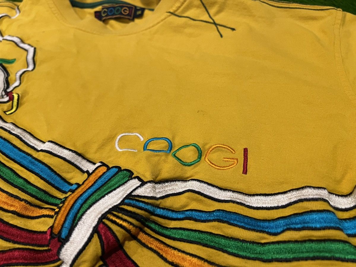 Coogi Vintage Y2K COOGI T-Shirt - Embroidered Rainbow Shoes Laces Size US XXL / EU 58 / 5 - 6 Thumbnail