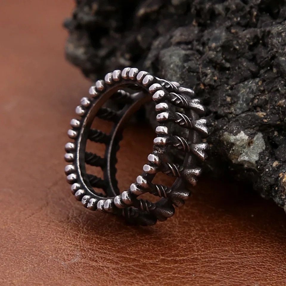 Jewelry × Vintage 316L Stainless Steel Bones Ring Punk Rock Skull Rings Size ONE SIZE - 4 Thumbnail