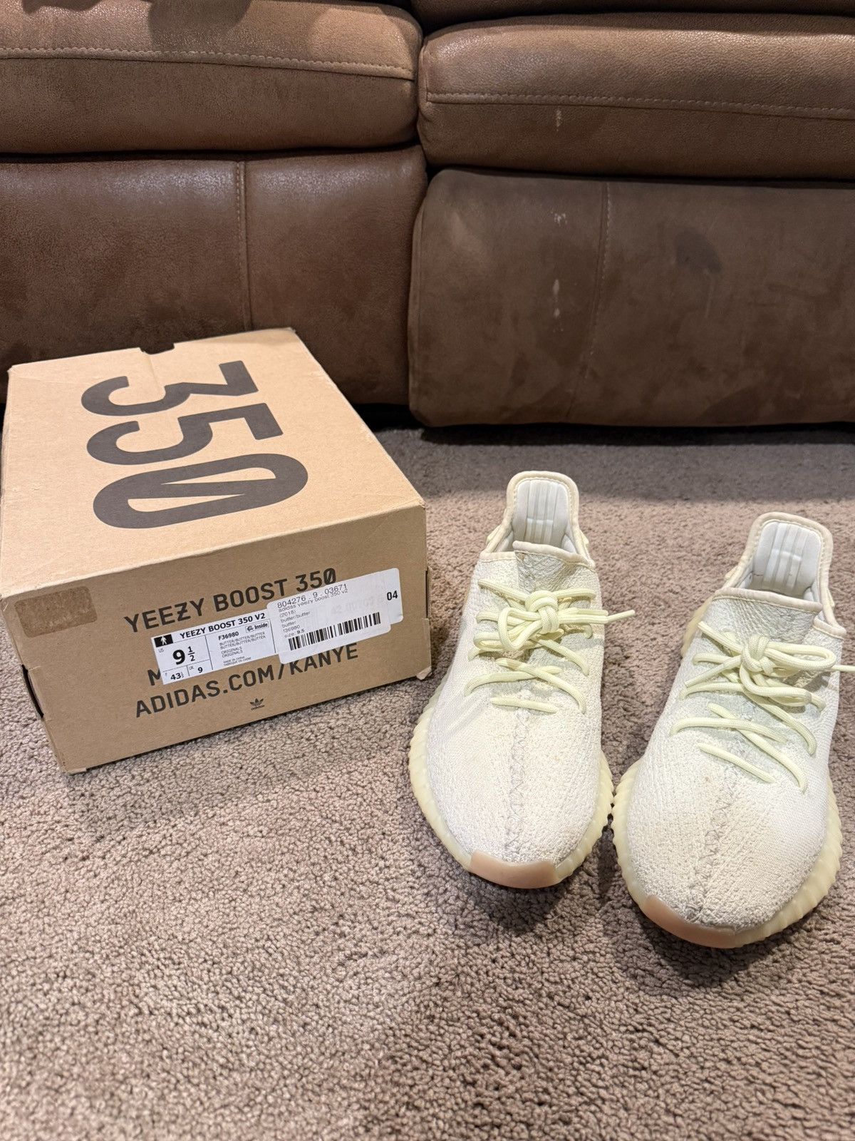 Yeezy Yeezy Butter 350 V2 Size US 9.5 / EU 42-43 - 1 Thumbnail