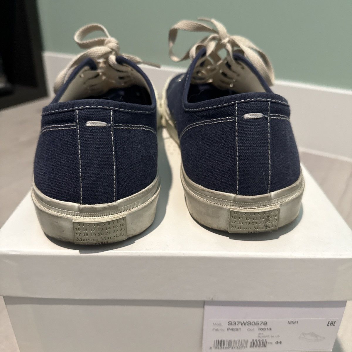 Maison Margiela Maison Margiela Tabi Low-top Sneaker Size US 11 / EU 44 - 2 Thumbnail