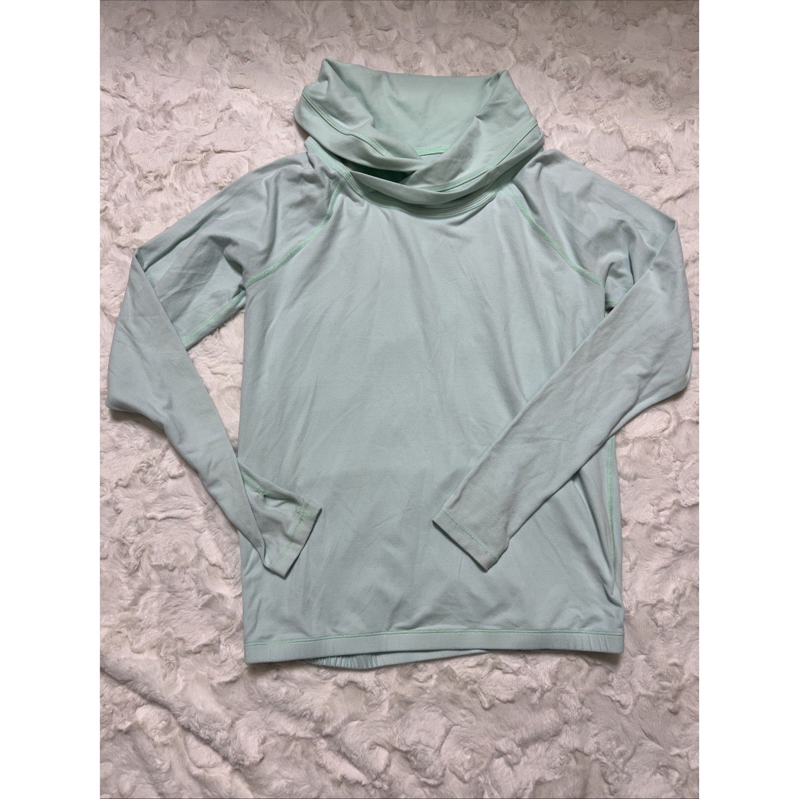 Lululemon Lululemon Women Light Green Soft Sweater Size Large Size L / US 10 / IT 46 - 1 Thumbnail