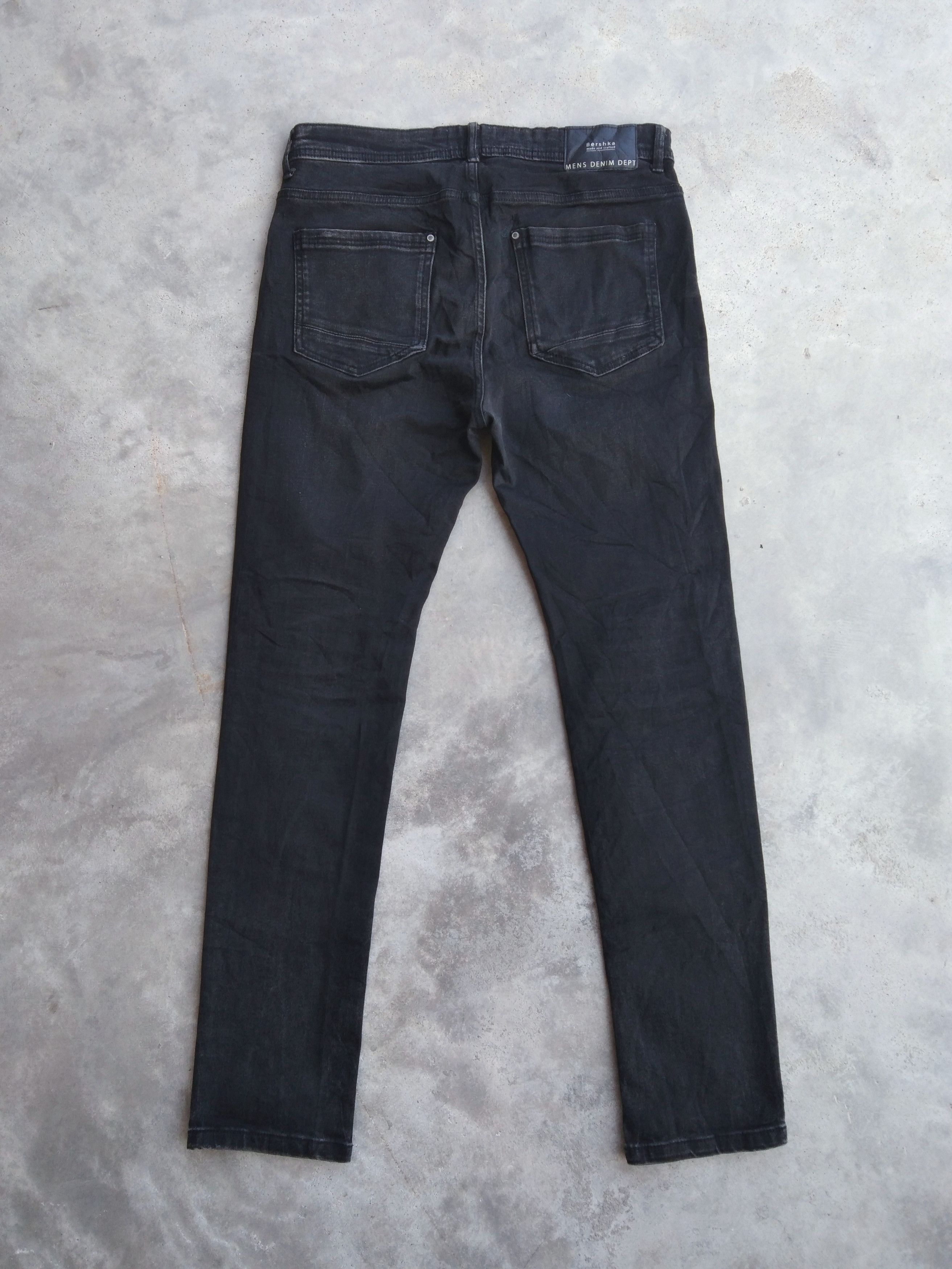 Bershka Bershka Denim Black Skinny 32x30 Size US 32 / EU 48 - 2 Thumbnail