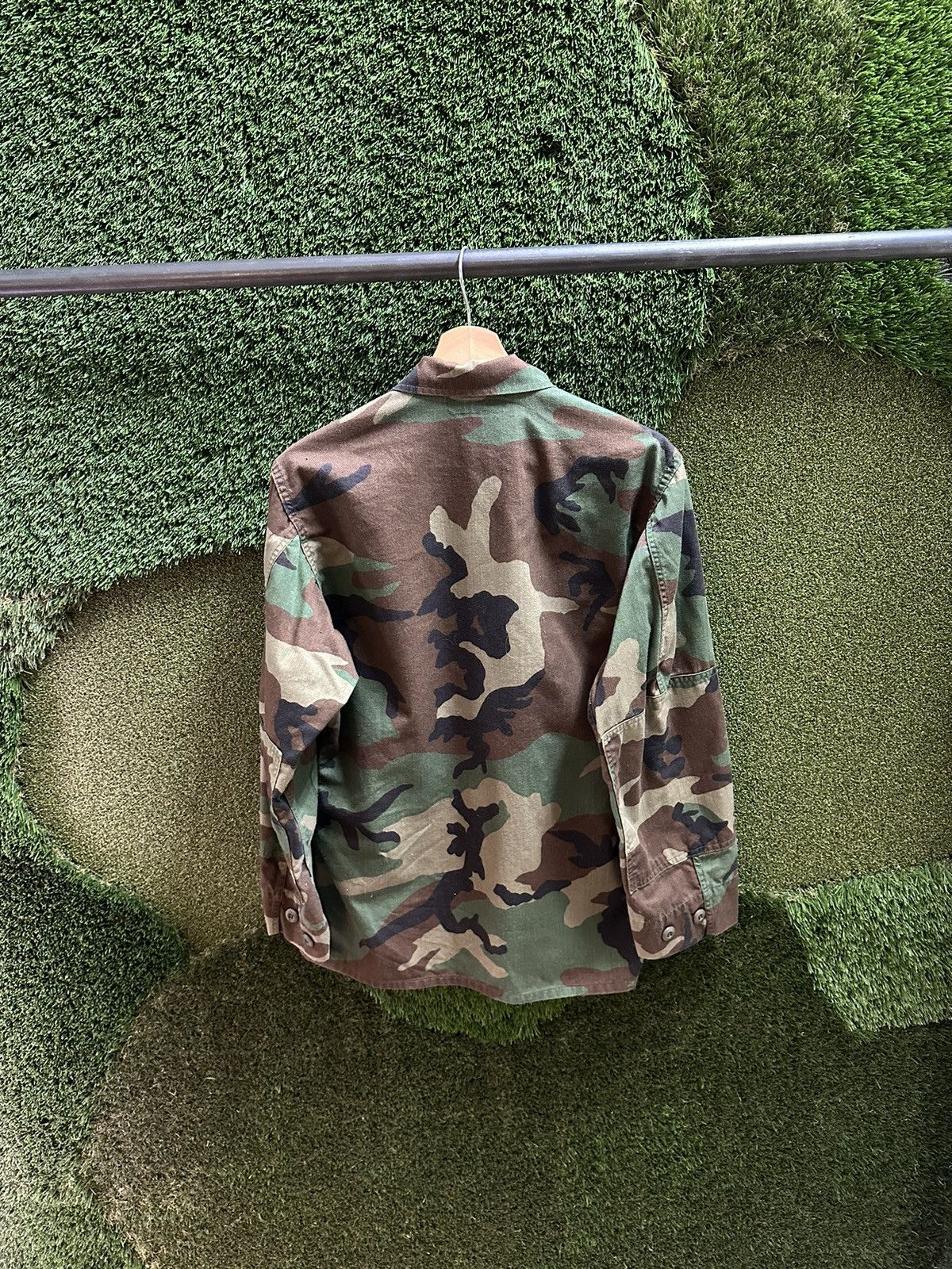 Vintage Vintage Military Camouflage Button-up Shirt Small Size US S / EU 44-46 / 1 - 2 Thumbnail