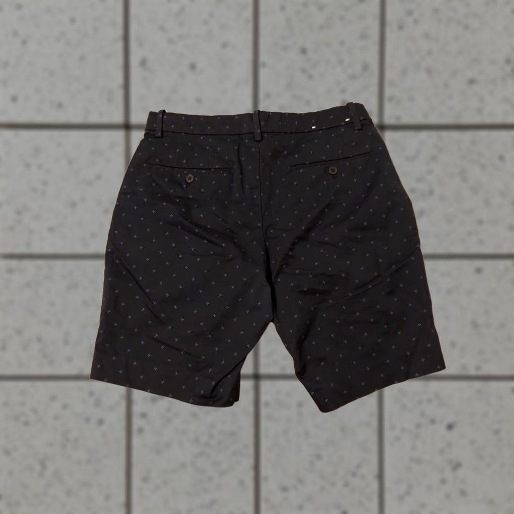Uniqlo Uniqlo Mens Chino Shorts M Regular Blue 30-33 Navy Flat Front Pockets Cotton Spring Summer Size US 31 - 1 Thumbnail