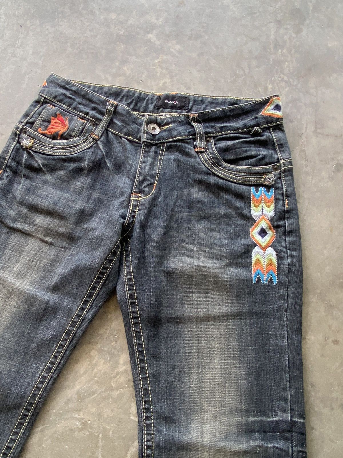 Hysteric Glamour × Japanese Brand Flare Jeans Maxia Embroidered Navajo Design Size 30" / US 8 / IT 44 - 6 Thumbnail
