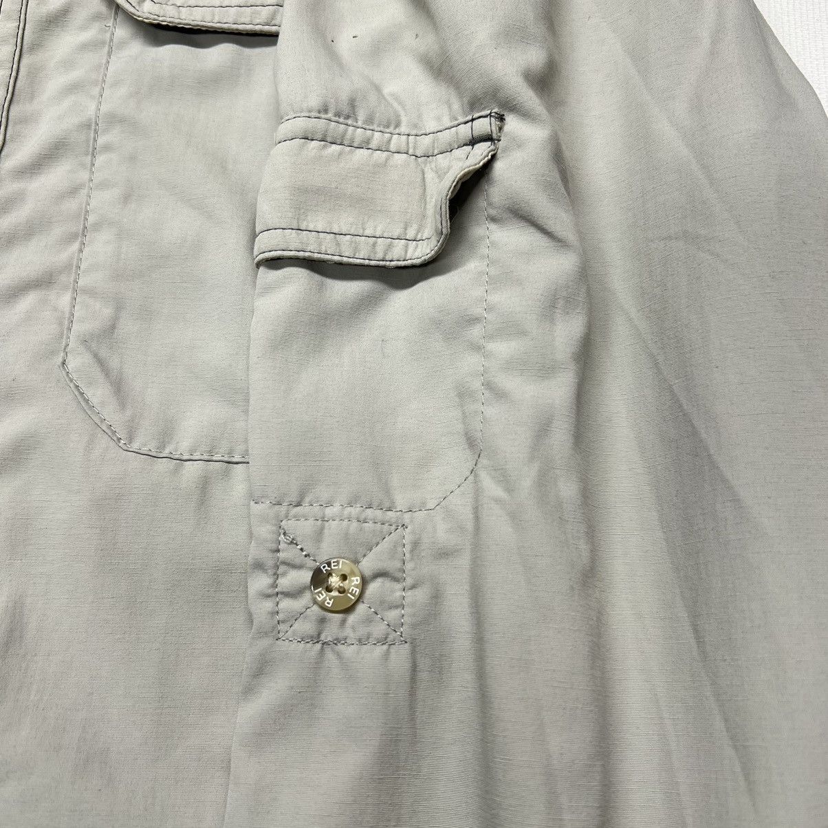 Rei REI Shirt Grey Vented Nylon Long Sleeve UPF 50+ Fly Fishing Size US M / EU 48-50 / 2 - 7 Thumbnail