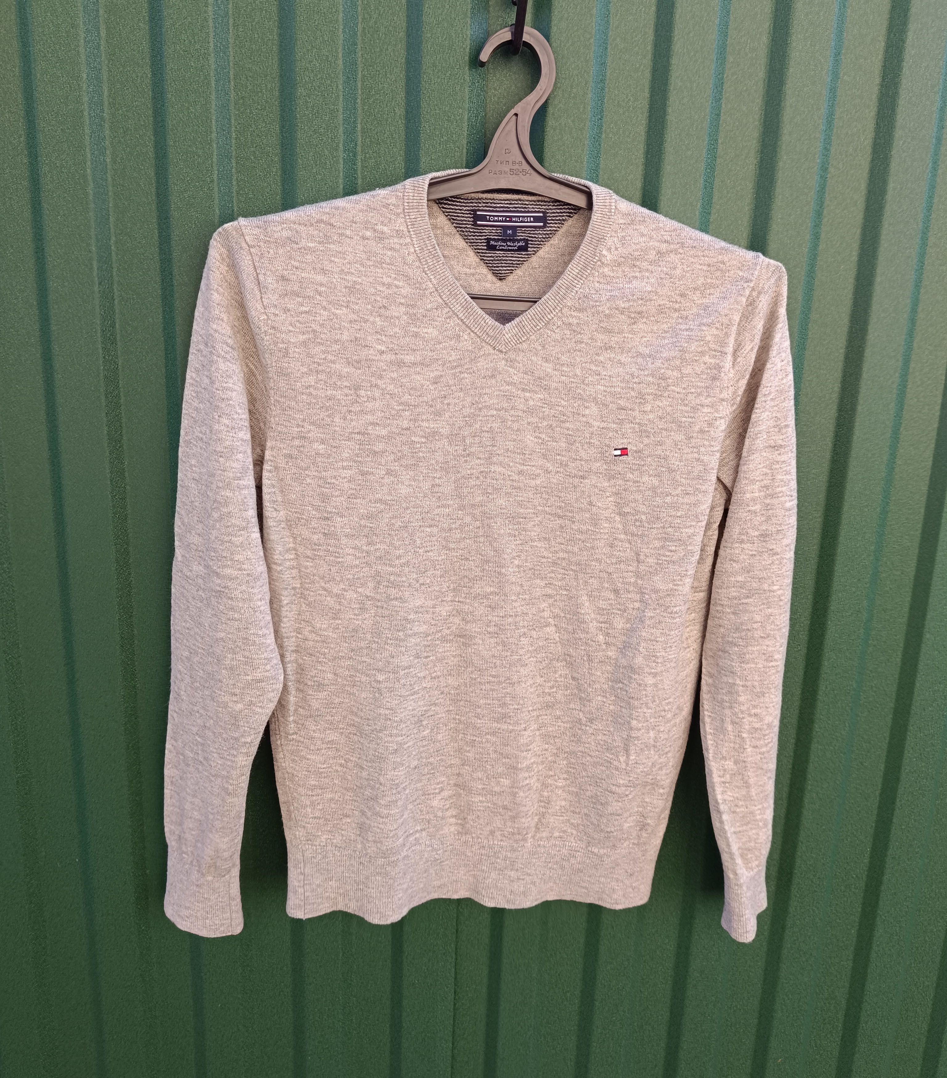 Tommy Hilfiger Tommy Hilfiger lambswool sweater M Size Size US M / EU 48-50 / 2 - 1 Thumbnail