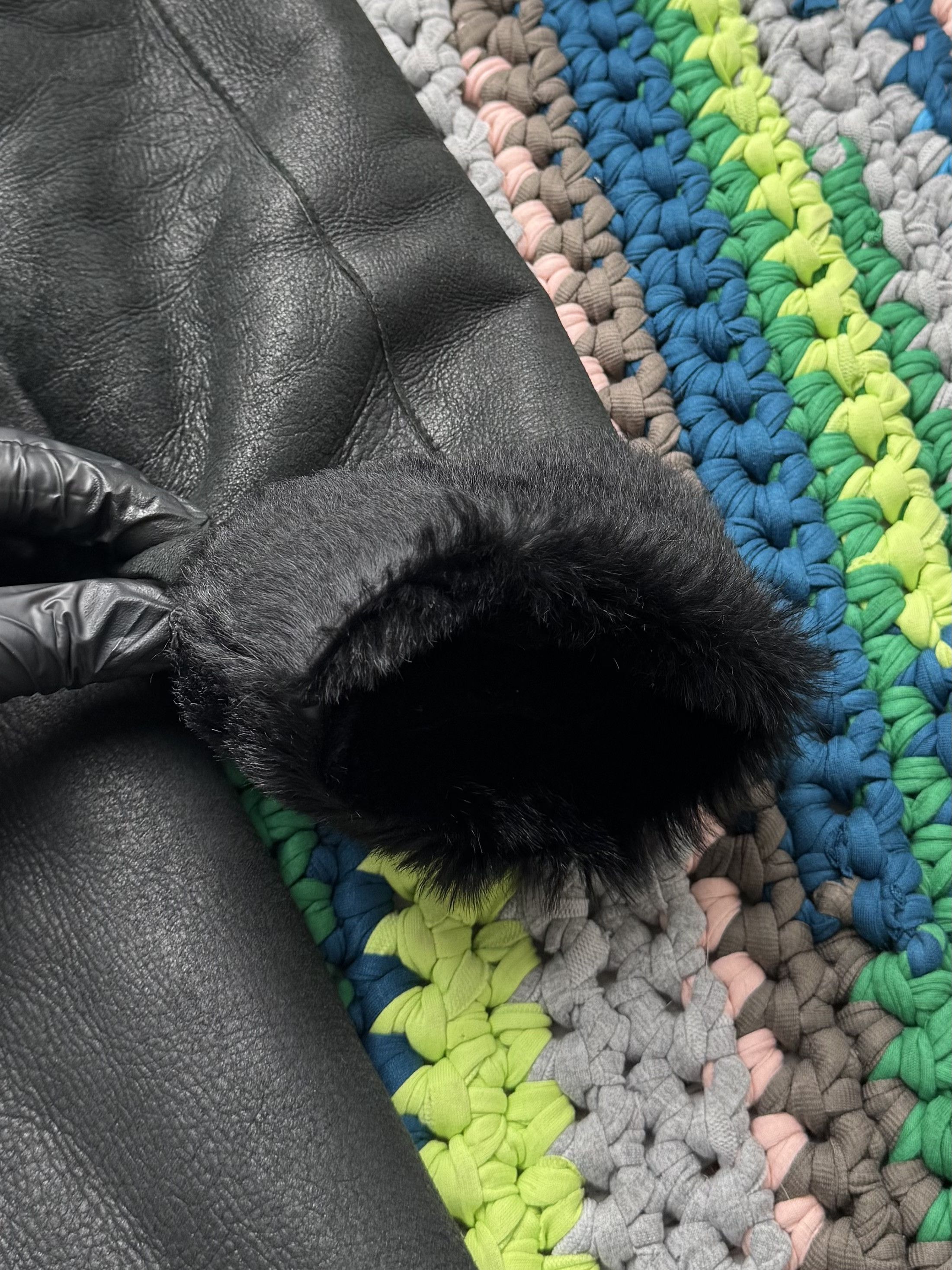 Vintage Vintage Black Sheepskin Leather Coat Long Zip Size S / US 4 / IT 40 - 16 Thumbnail