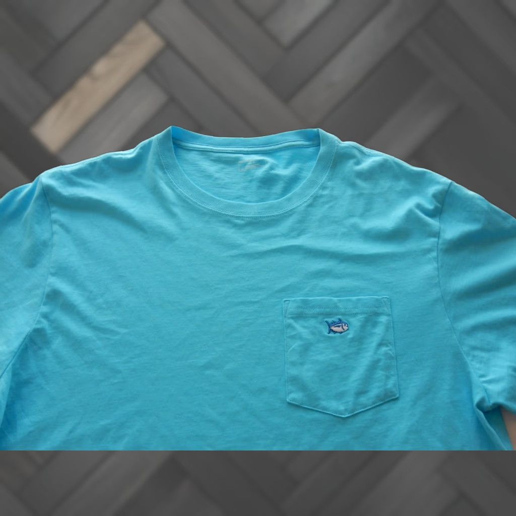 Southern Tide Southern Tide Shirt L Men Blue Short Sleeve Pocket T Shirt Size US L / EU 52-54 / 3 - 1 Thumbnail