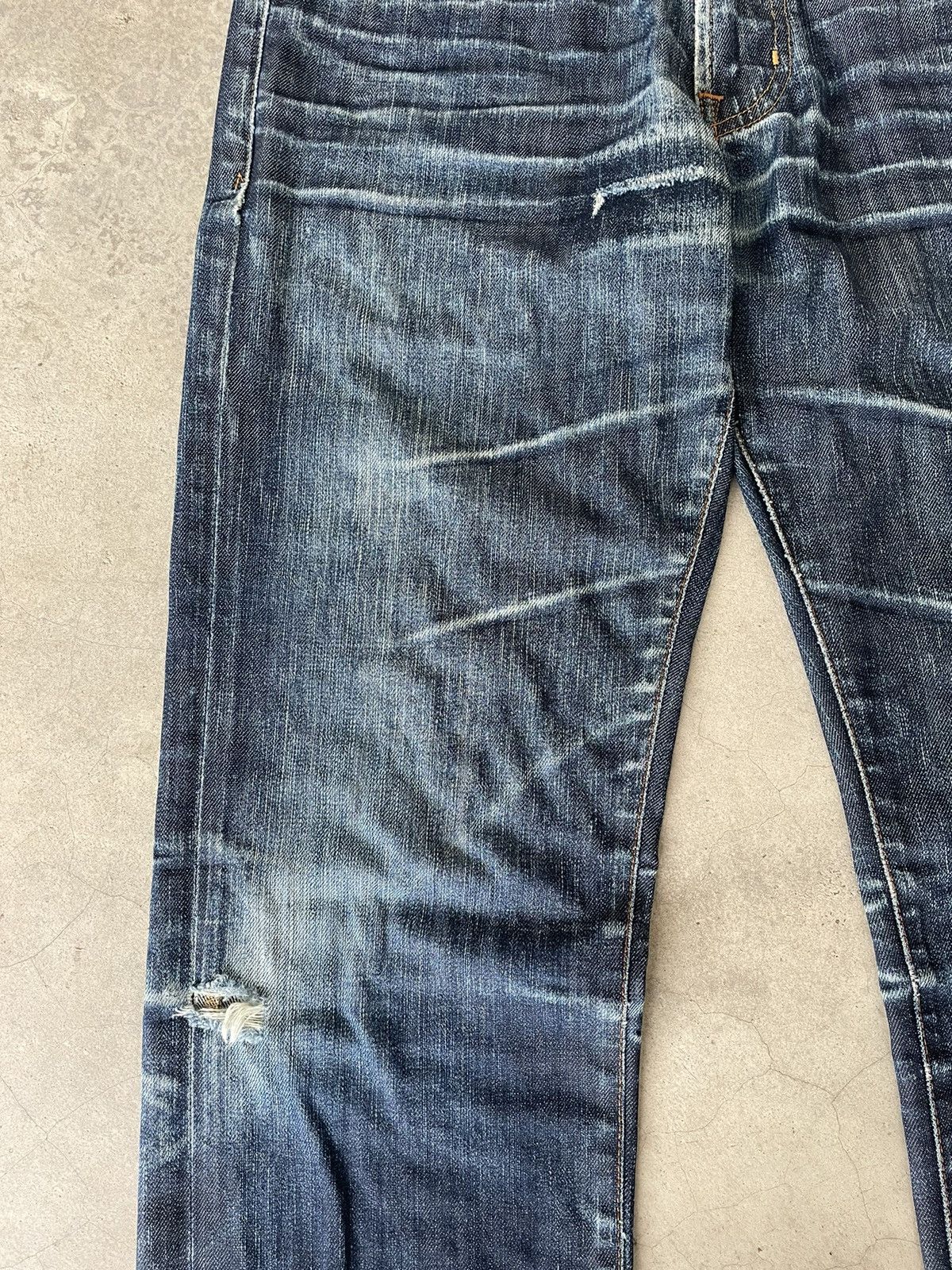 AG Adriano Goldschmied Ag Adriano Goldschmied Slim Straight Distressed Denim Size US 33 - 6 Thumbnail