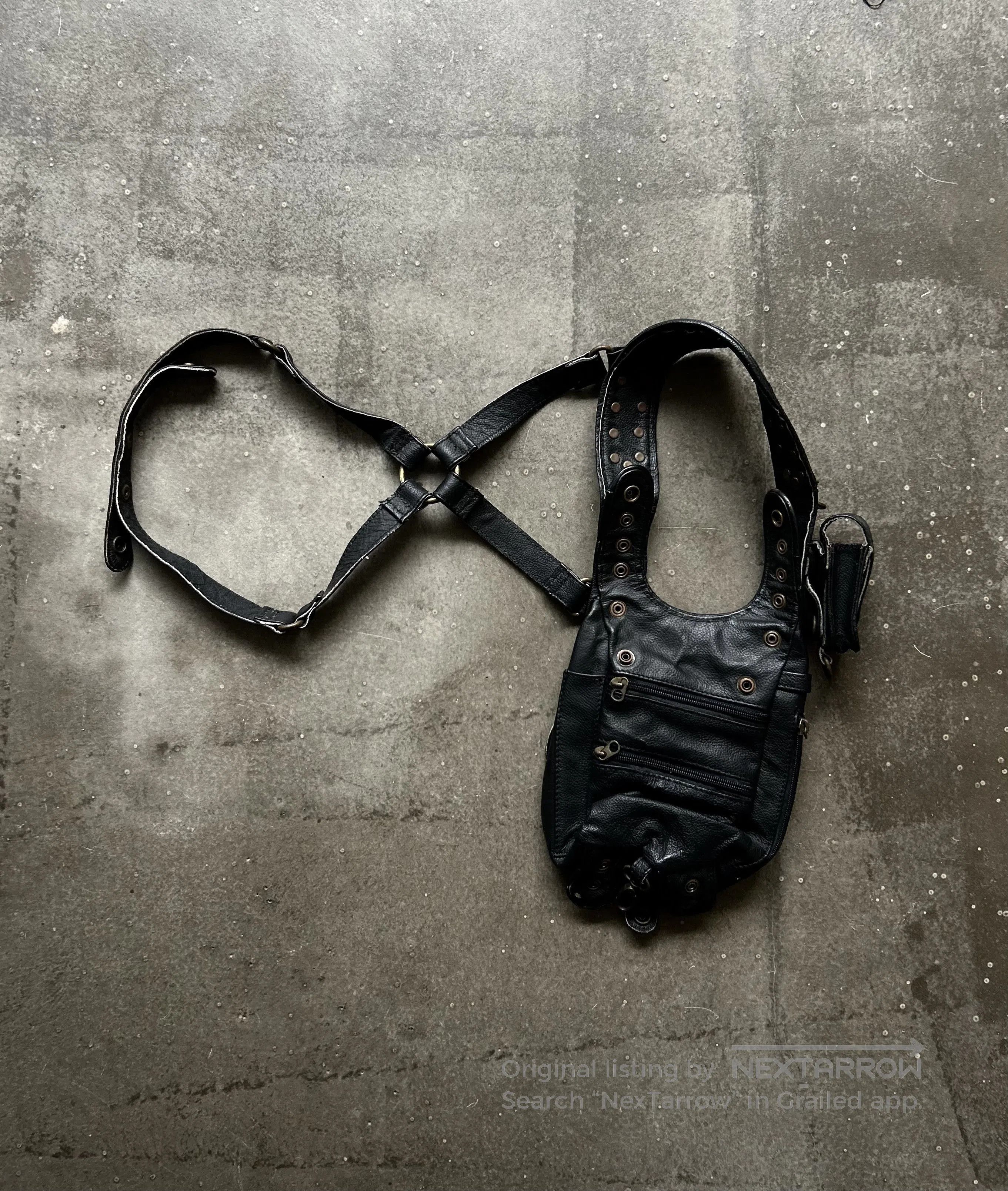 Other 00s Rivet Leather Harness Bag. Size ONE SIZE - 1 Thumbnail