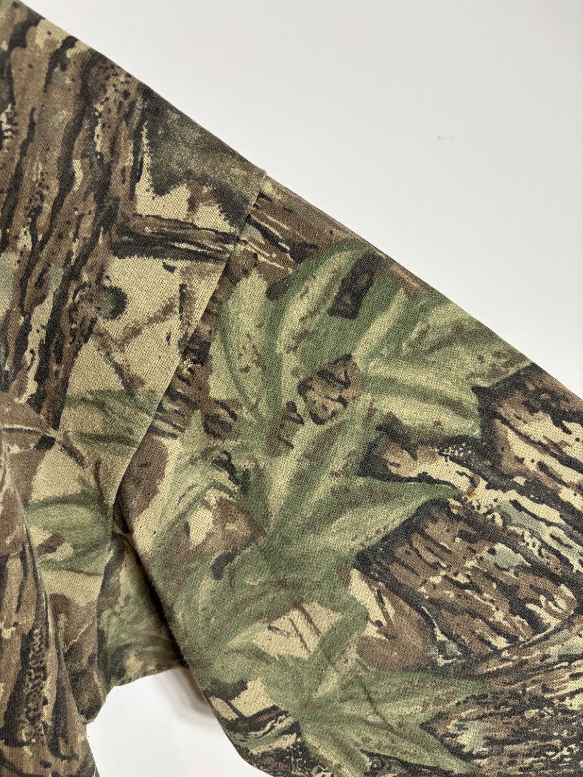 Realtree Vintage Spartan Realtree Camo Crewneck Large Size US L / EU 52-54 / 3 - 3 Thumbnail
