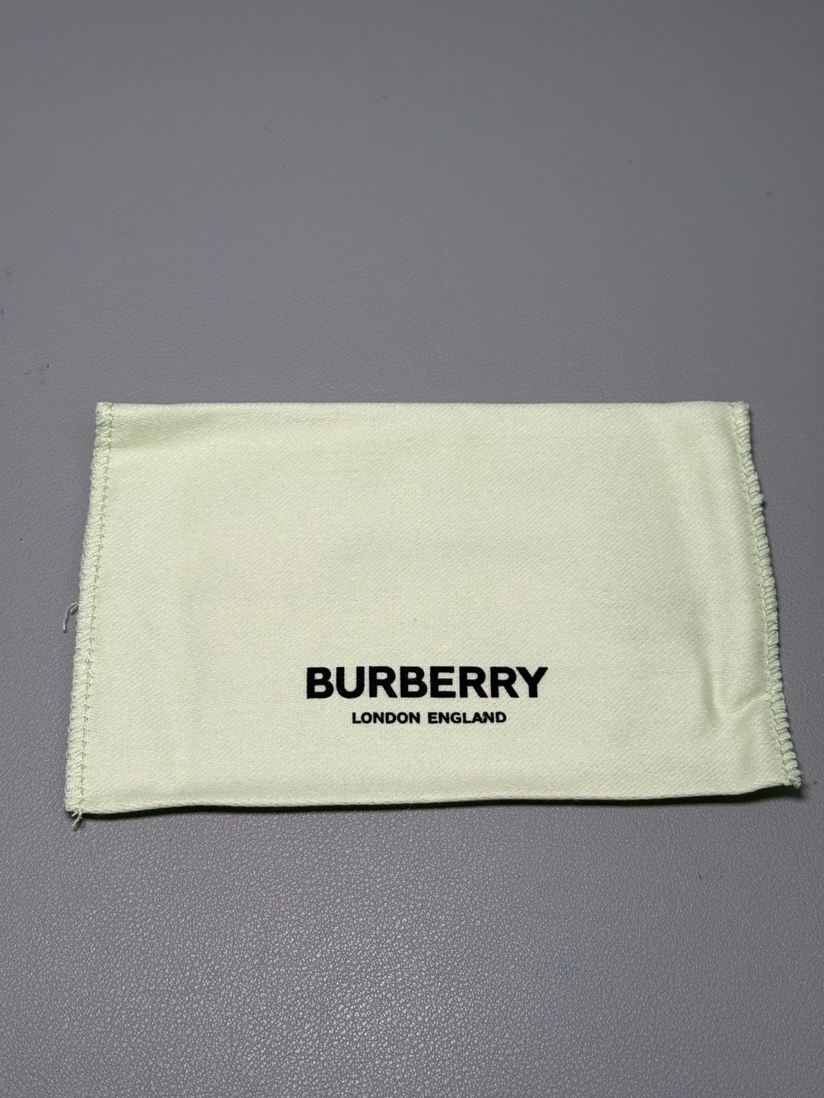 Burberry Burberry Mini Check Zip Wallet – Dark Blue – Brand New Size ONE SIZE - 6 Thumbnail