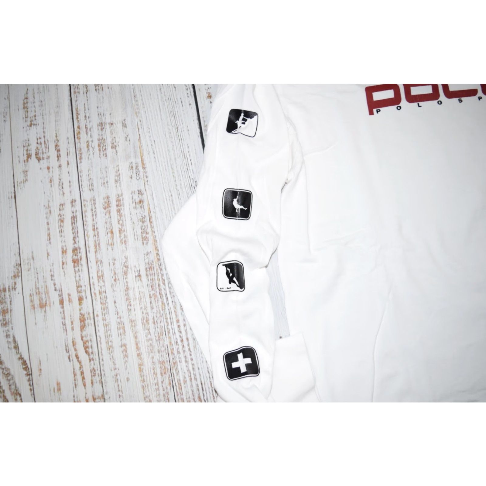 Vintage VINTAGE Polo Sport Climbing Long Sleeve T-Shirt 90s White Adult Medium Rare Mens Size US M / EU 48-50 / 2 - 6 Thumbnail