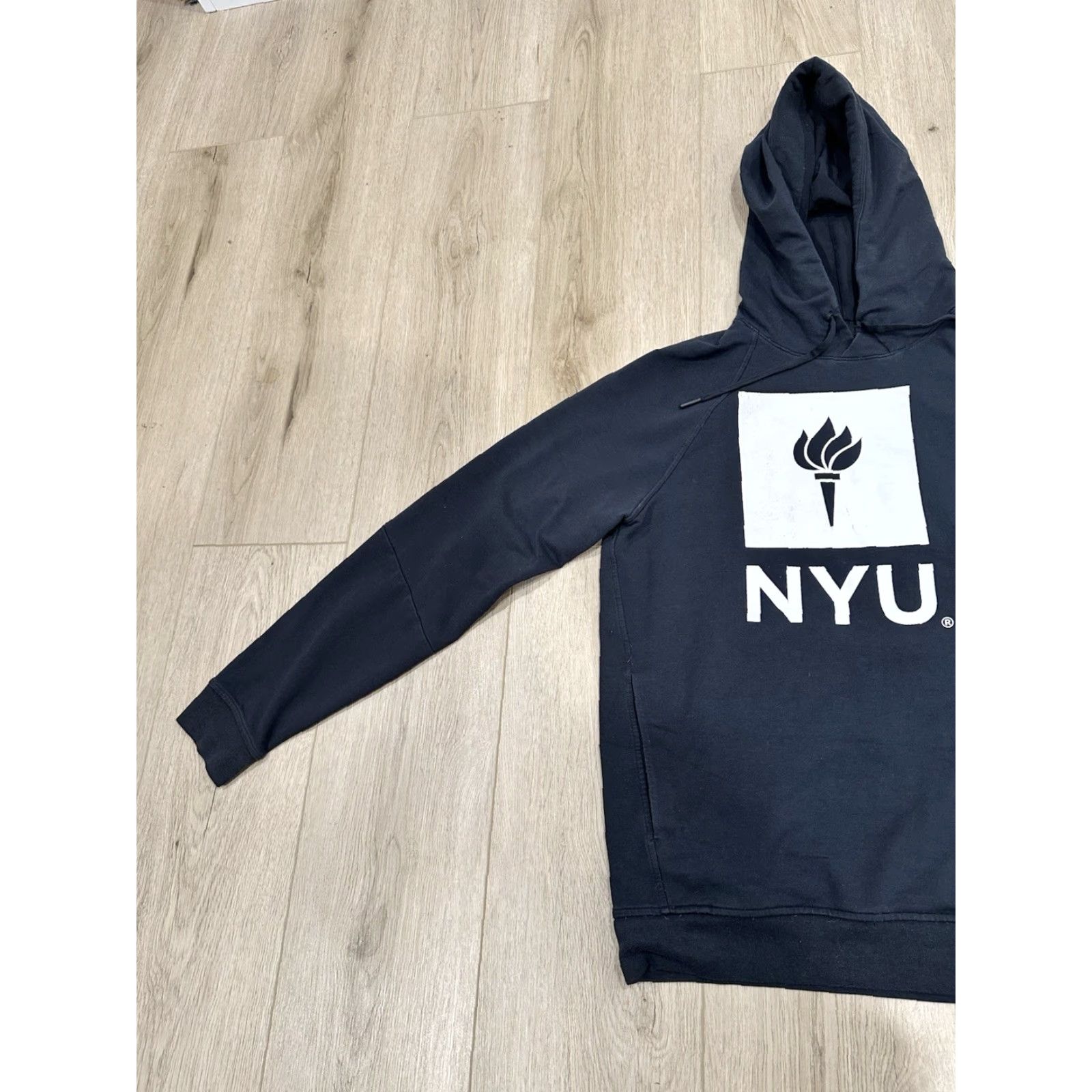 Lululemon Lululemon Hoodie NYU Black S Small Unisex Adults Pullover Logo Crooked Size US S / EU 44-46 / 1 - 4 Thumbnail