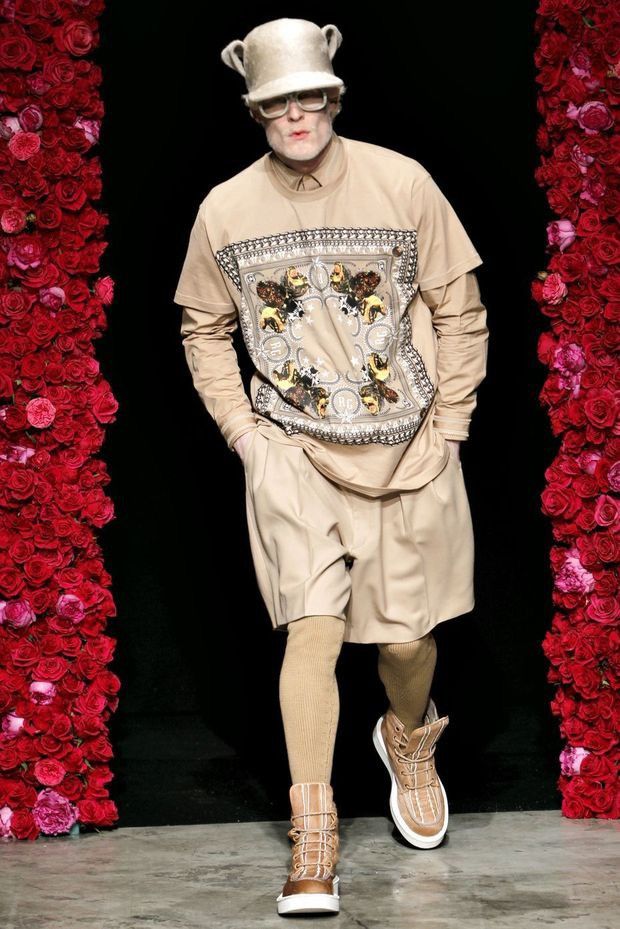 Givenchy FW11 Givenchy Rottweiler by Ricardo Tisci Tee Shirt Size US S / EU 44-46 / 1 - 10 Thumbnail
