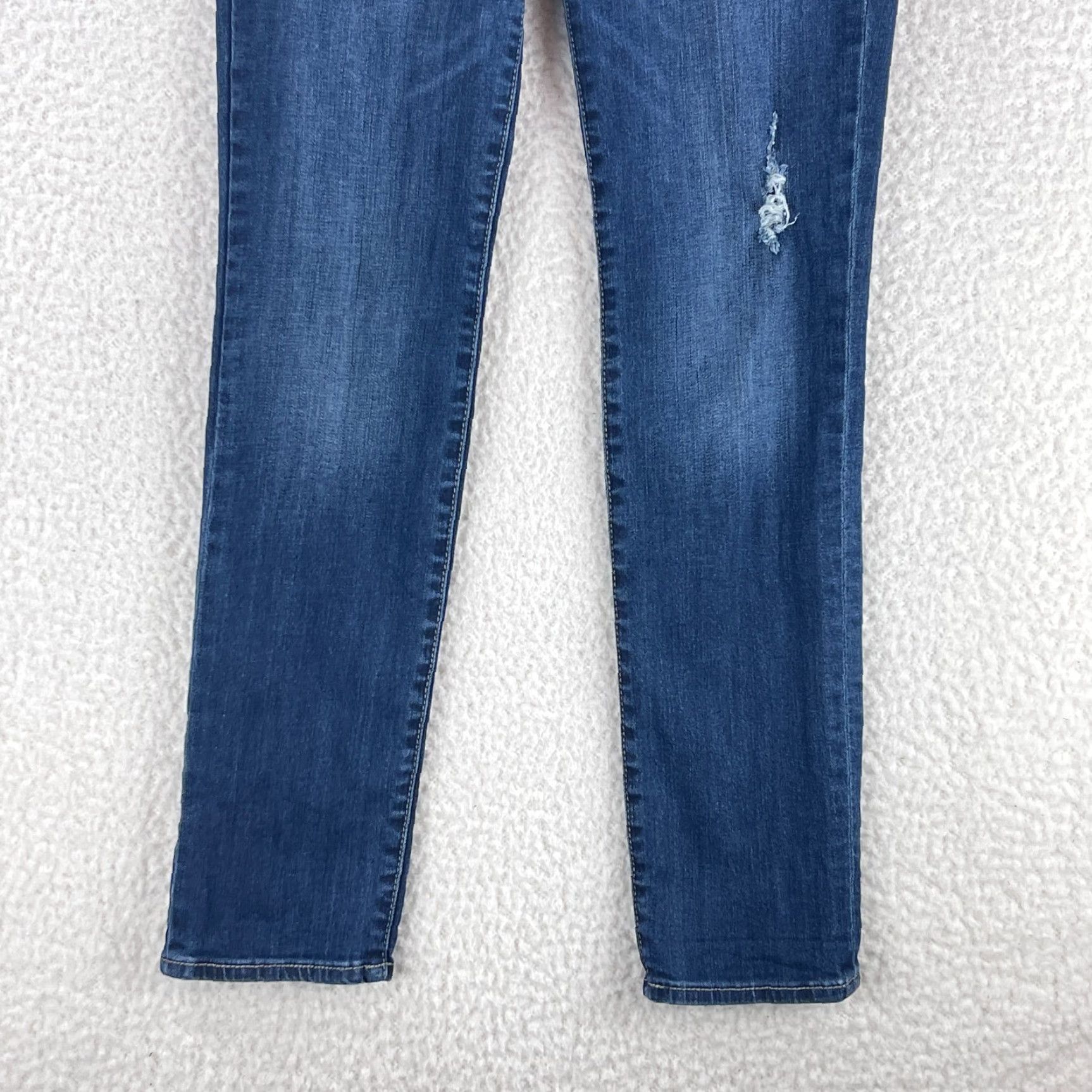 Vintage KUT from the Kloth Blue Denim Skinny Jeans Womens Size 2 Casual Low-Rise 5-Pocket Stretch Regular Inseam 28" Refined/Boho City Style Size 26" / US 2 / IT 38 - 3 Thumbnail