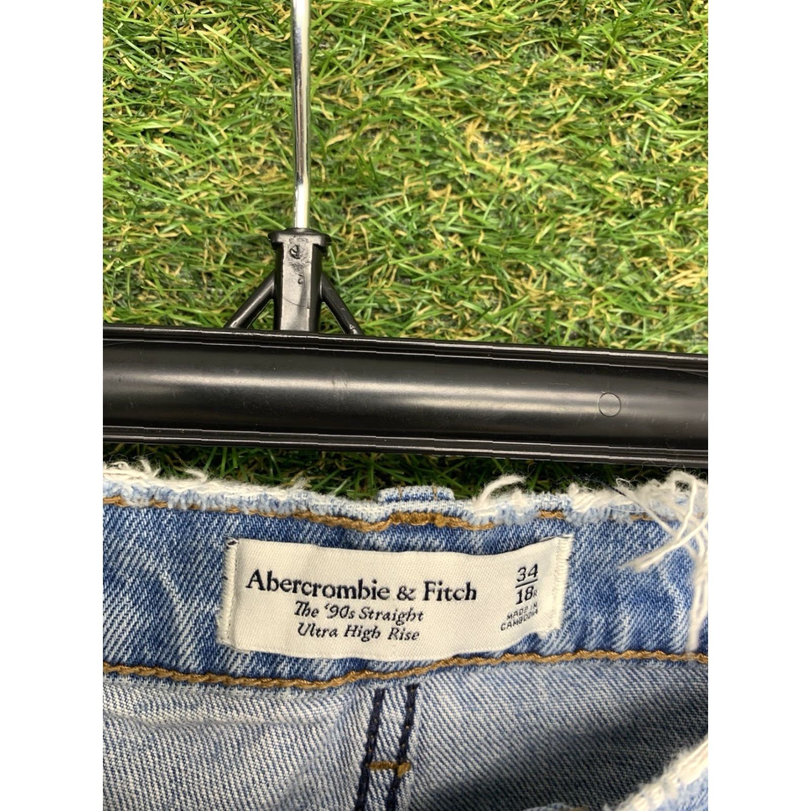 Abercrombie & Fitch Abercrombie & Fitch Jeans Womens 90s Straight Ultra High Rise 34/18 Mom Casual Size 24" / US 00 / IT 34 - 7 Thumbnail