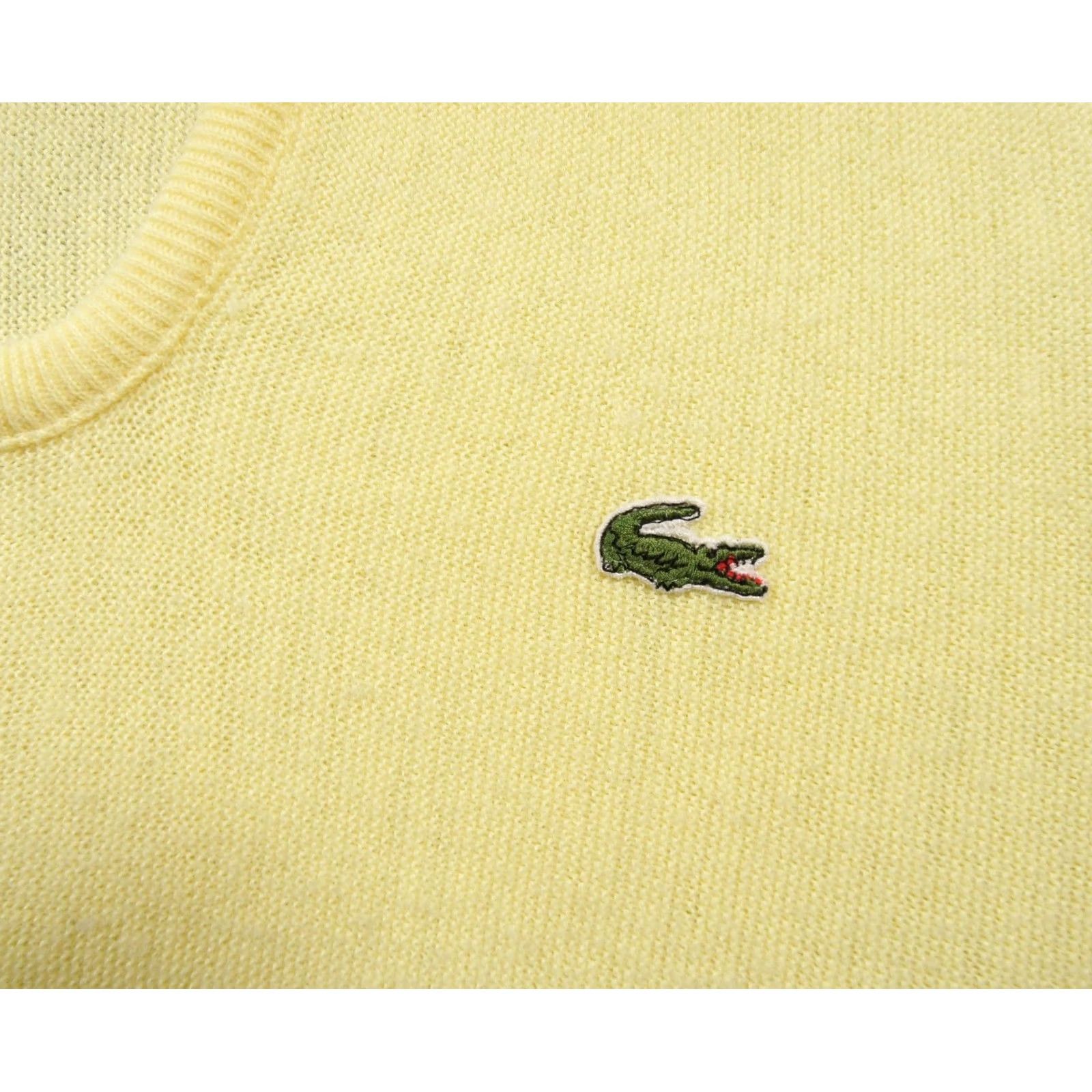 Izod VINTAGE Izod Sweater Mens Large Yellow Knit Vneck Preppy Lacoste Gator Grandpa Pullover Shirt Boys Womens Mens Size US L / EU 52-54 / 3 - 3 Thumbnail