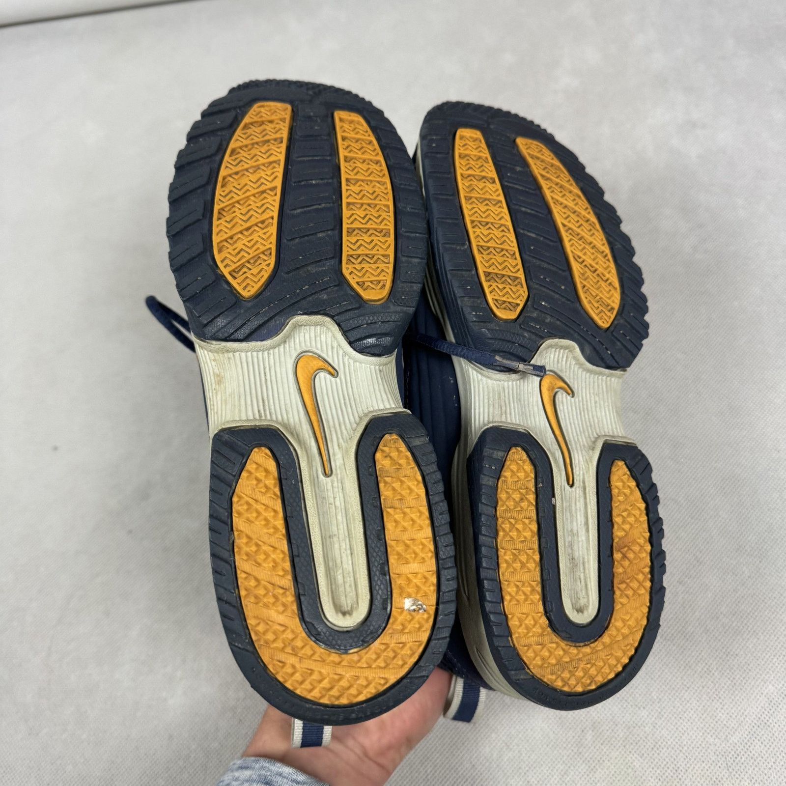 Nike × Vintage Nike (GS) Understudy 2000 147078 Navy Cross Training Shoe 6 Size US 6 / EU 39 - 8 Thumbnail