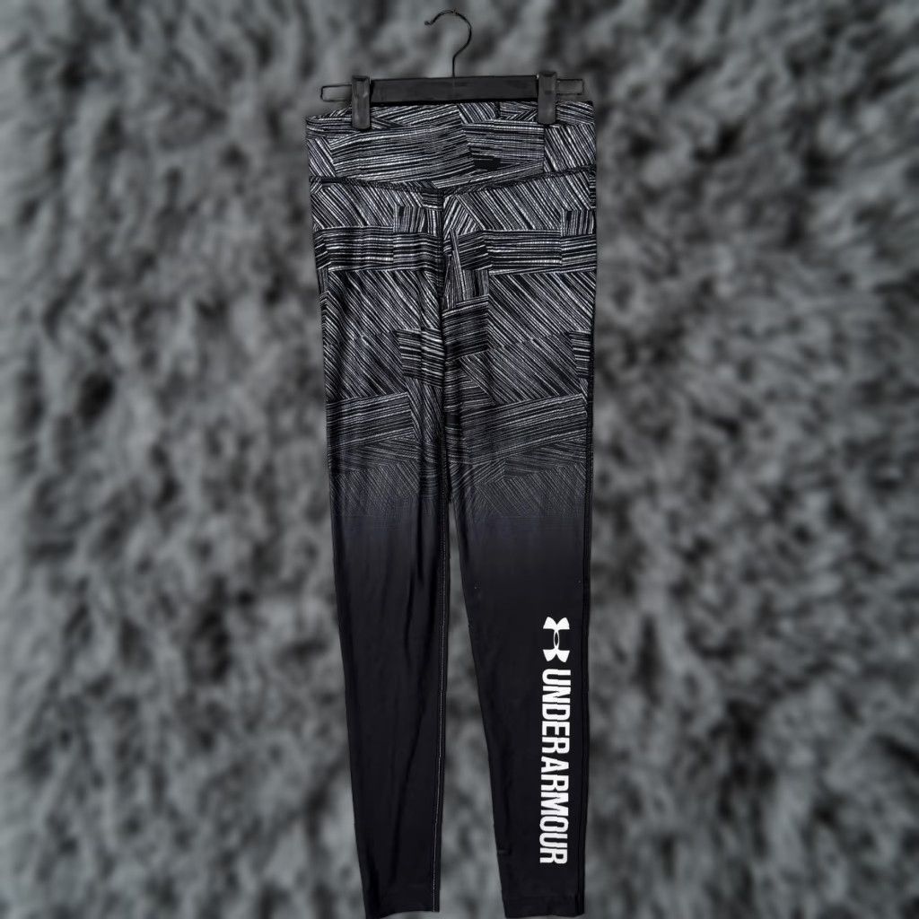 Under Armour Under Armour Womens Leggings S Black White Geometric Print Compression Full-Length Running Yoga Athletic Tight Size 28" / US 6 / IT 42 - 1 Thumbnail