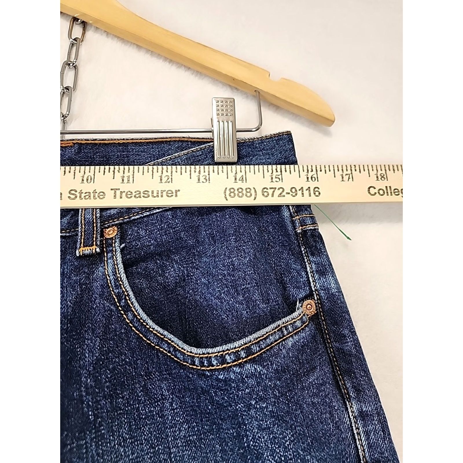 Lucky Brand VINTAGE Lucky Brand Jeans Men 33 Relaxed Straight Blue Denim 5-Pocket USA Y2K Logo Size US 33 - 5 Thumbnail