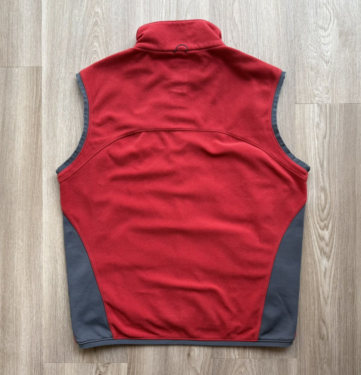 Nike ACG Vintage Nike Acg Red Fleece Vest Therma Fit Size US XL / EU 56 / 4 - 9 Thumbnail