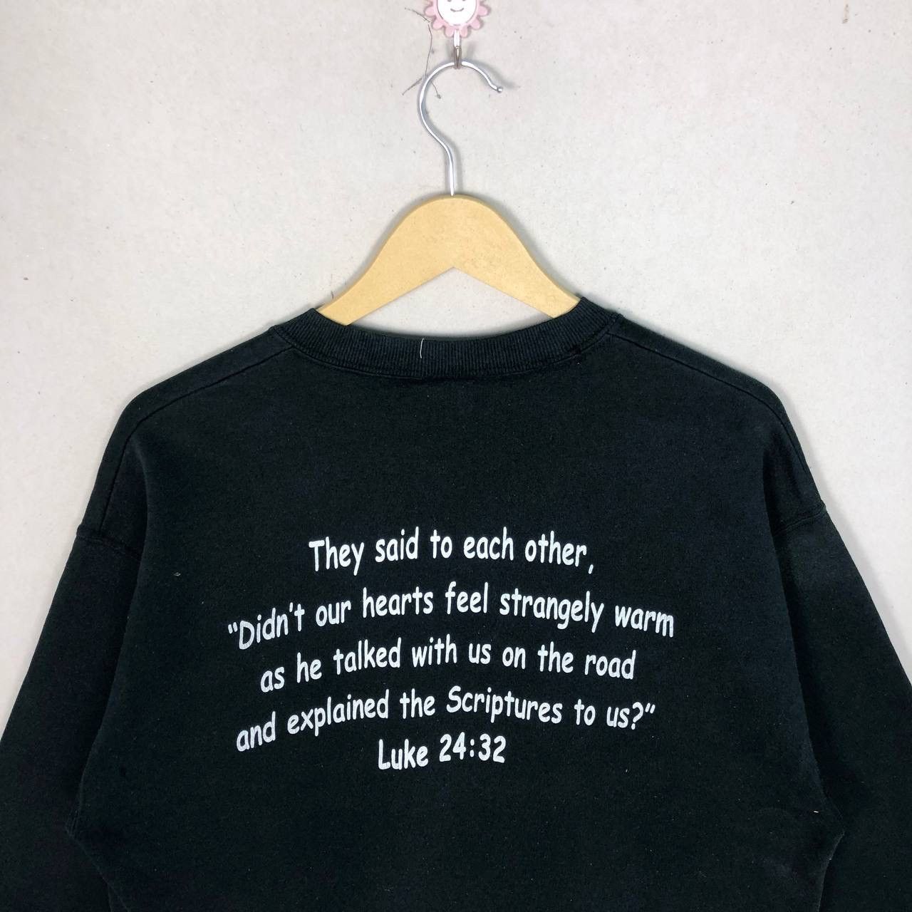 Vintage Vintage Y2K Ski Retreat Bible Wording Sweatshirt Jumper Size US L / EU 52-54 / 3 - 4 Thumbnail