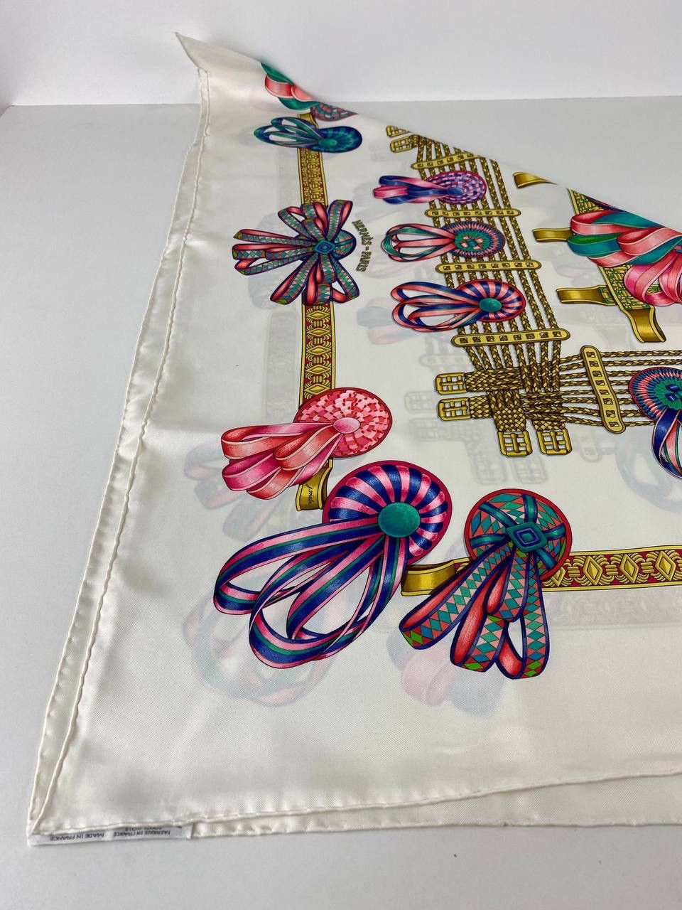 Hermes Hermes 90s Les Rubans Du Cheval scarf Size ONE SIZE - 5 Thumbnail
