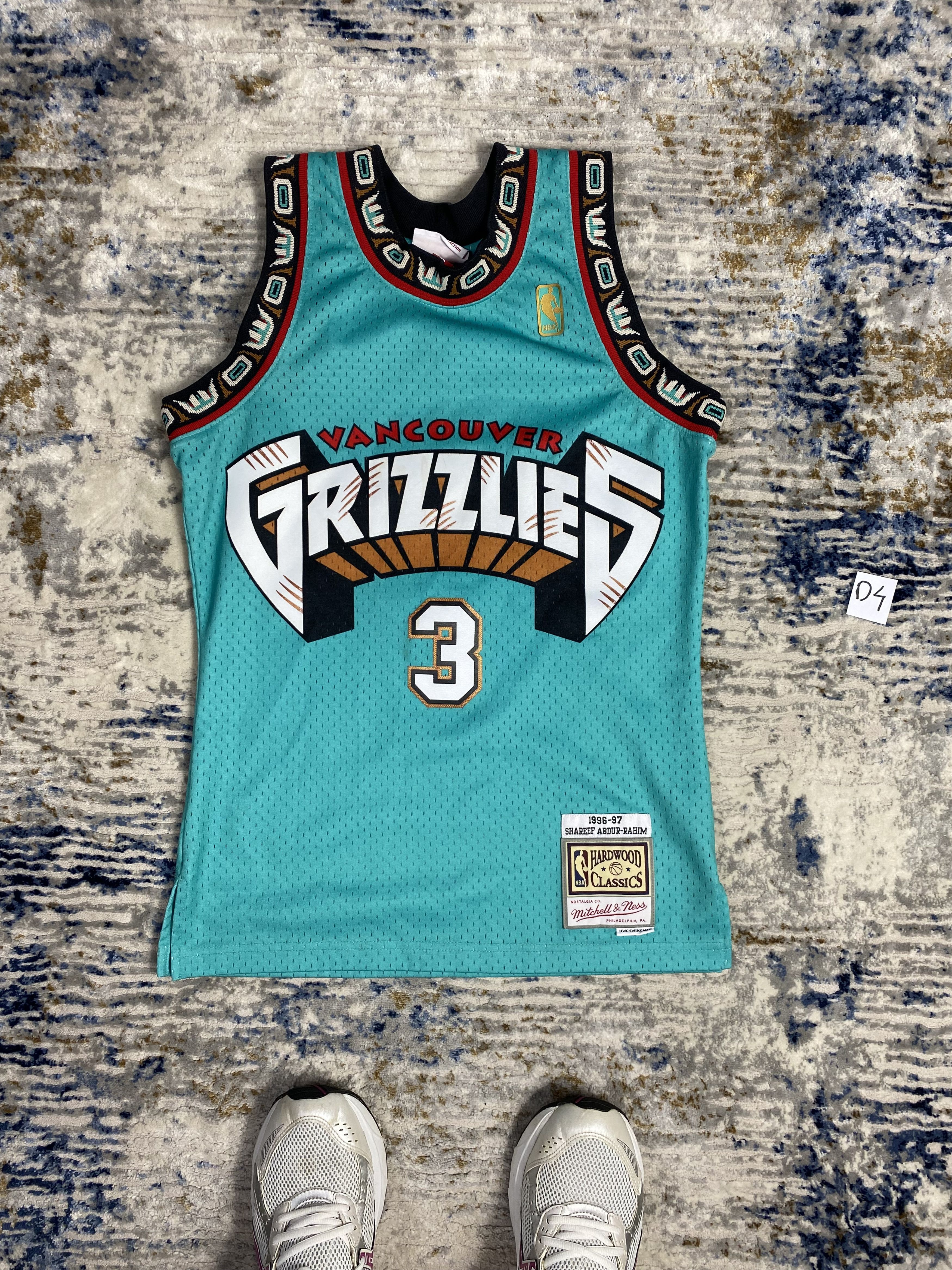 Mitchell & Ness NBA Vancouver Grizzlies Winning Shot Mesh Mens Blue T-Shirt