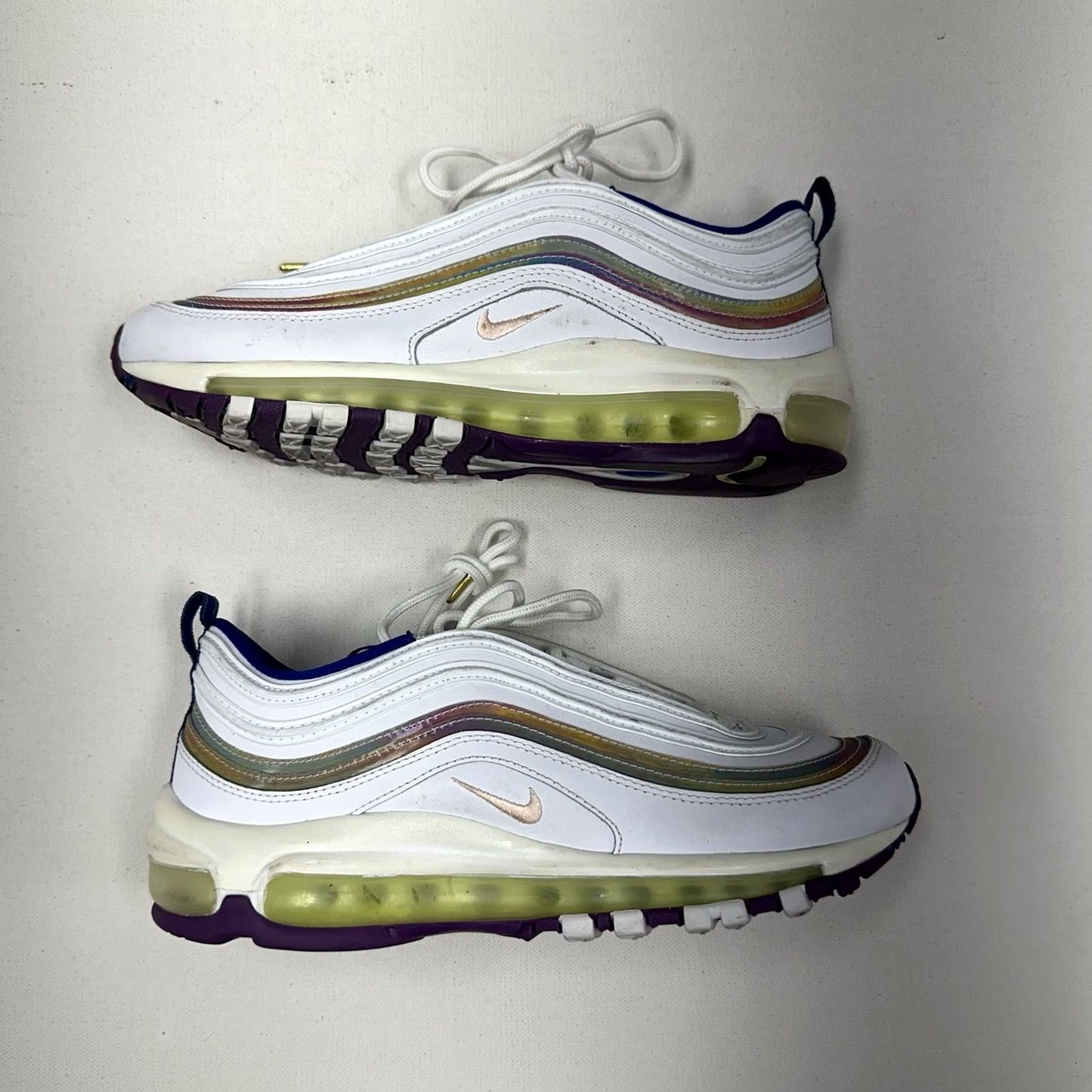 Nike VINTAGE Nike Air Max 97 SE Easter Iridescent Rainbow CW2456-100 Women 7.5 White Rainbow Easter Nike Air Max 97 SE Womens Size US 8 / IT 38 - 3 Thumbnail