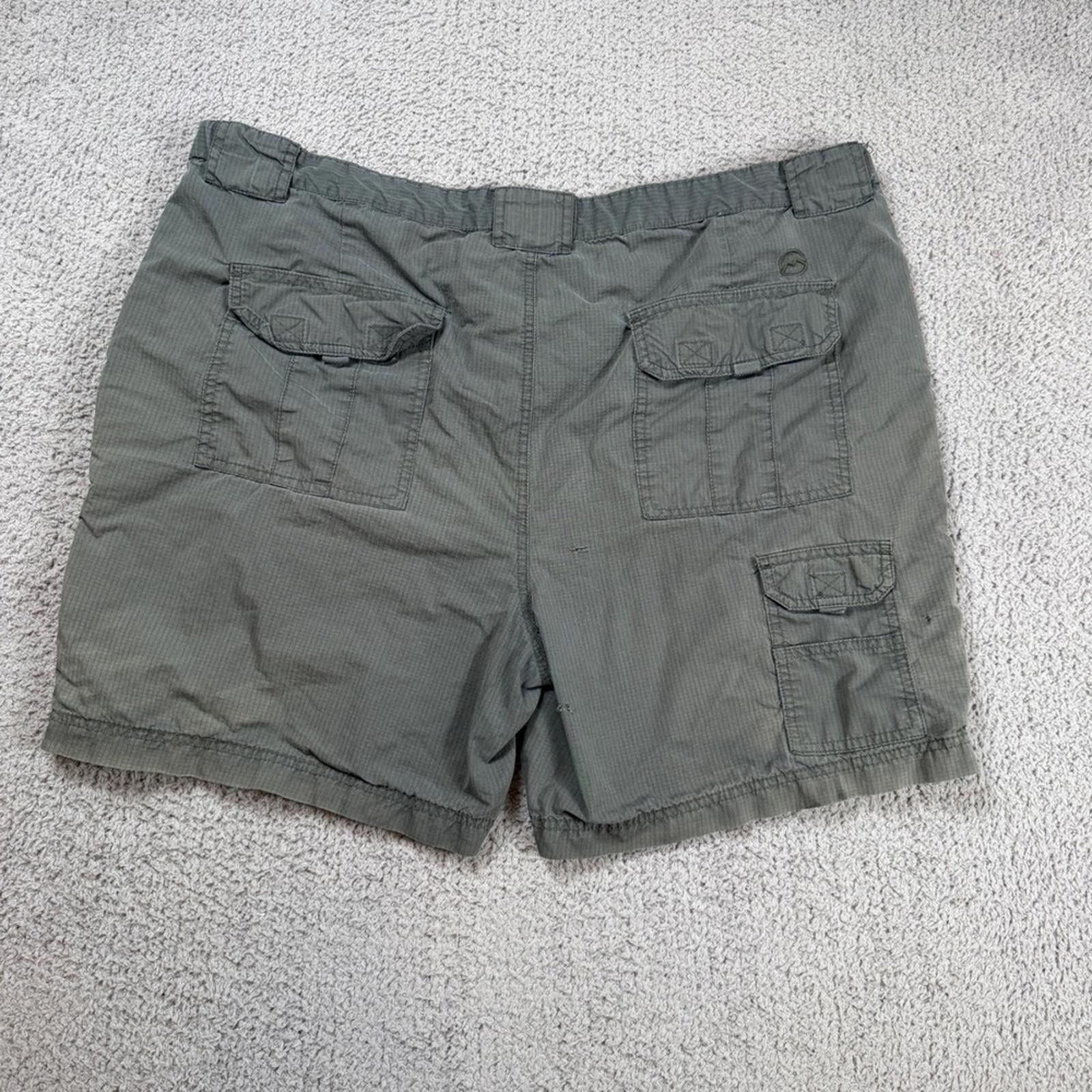 Other Magellan Outdoors Cargo Shorts 42 Grey Ripstop Hiking Mens Size US 42 / EU 58 - 2 Thumbnail